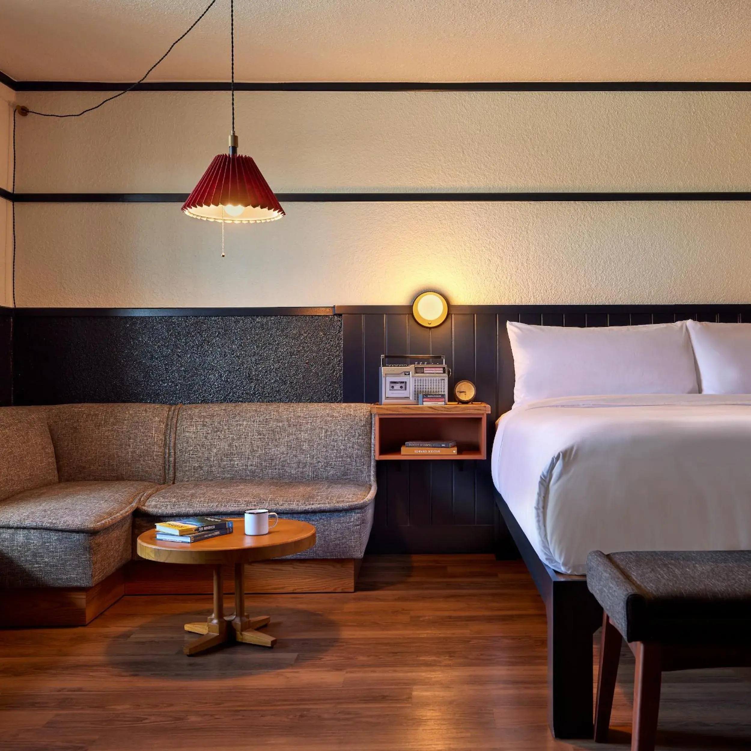 Seating area, Bed in High Country Motor Lodge - Near NAU and Downtown Seating area, Bed in High Country Motor Lodge - Near NAU and Downtown