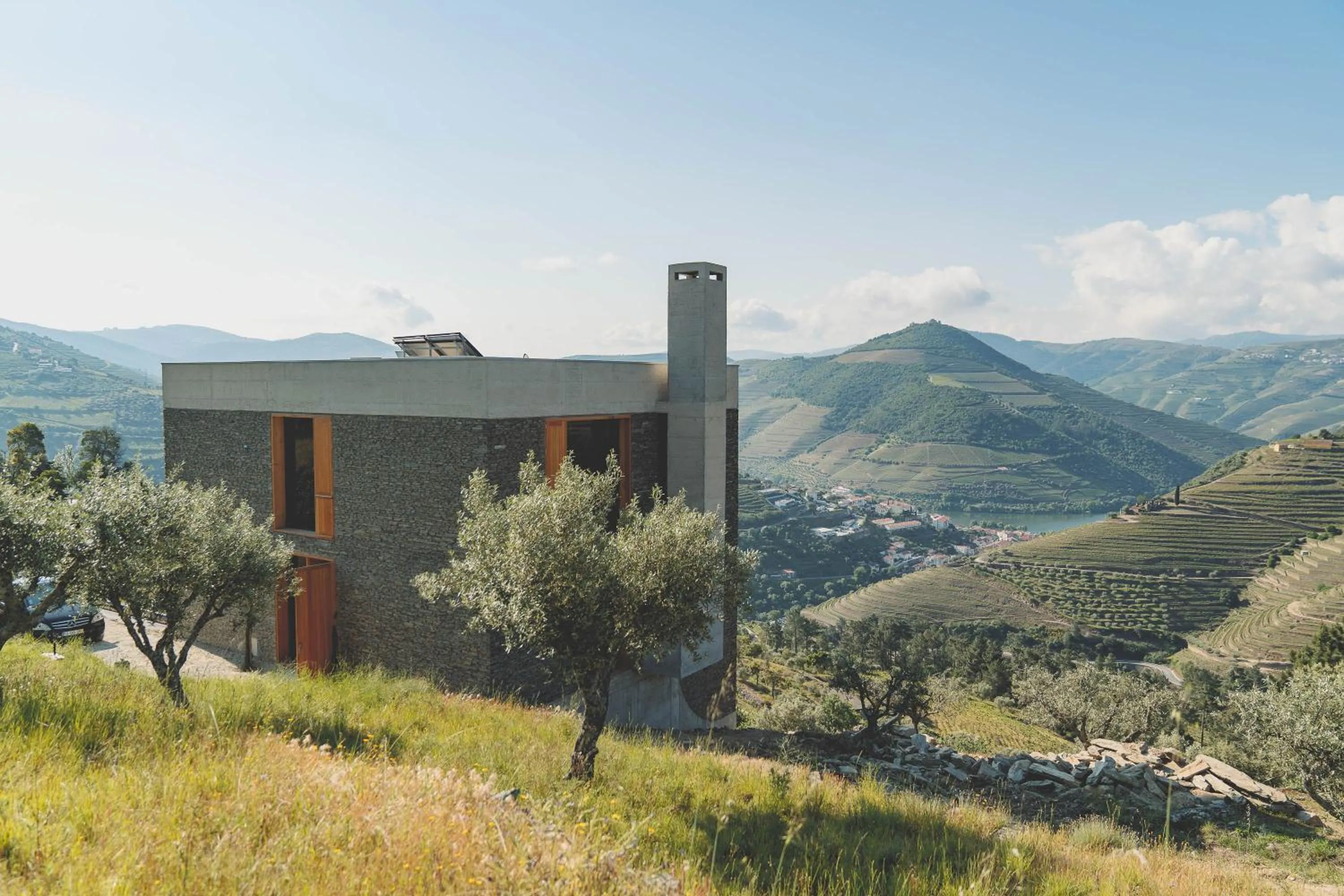 Property building in Casa do Arco by Douro Exclusive