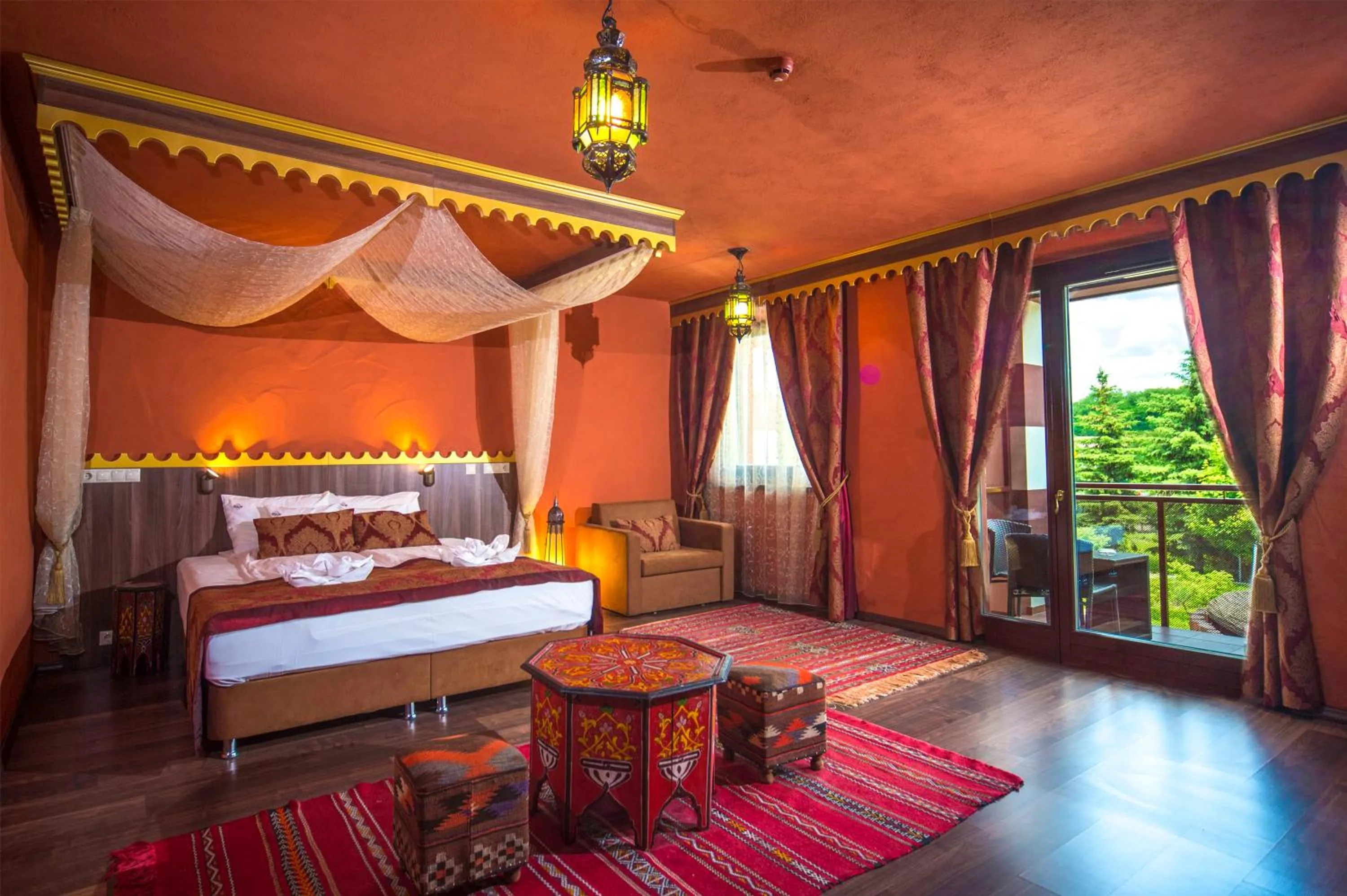 Premium Double Room in Mesés Shiraz Hotel Superior-Adults only