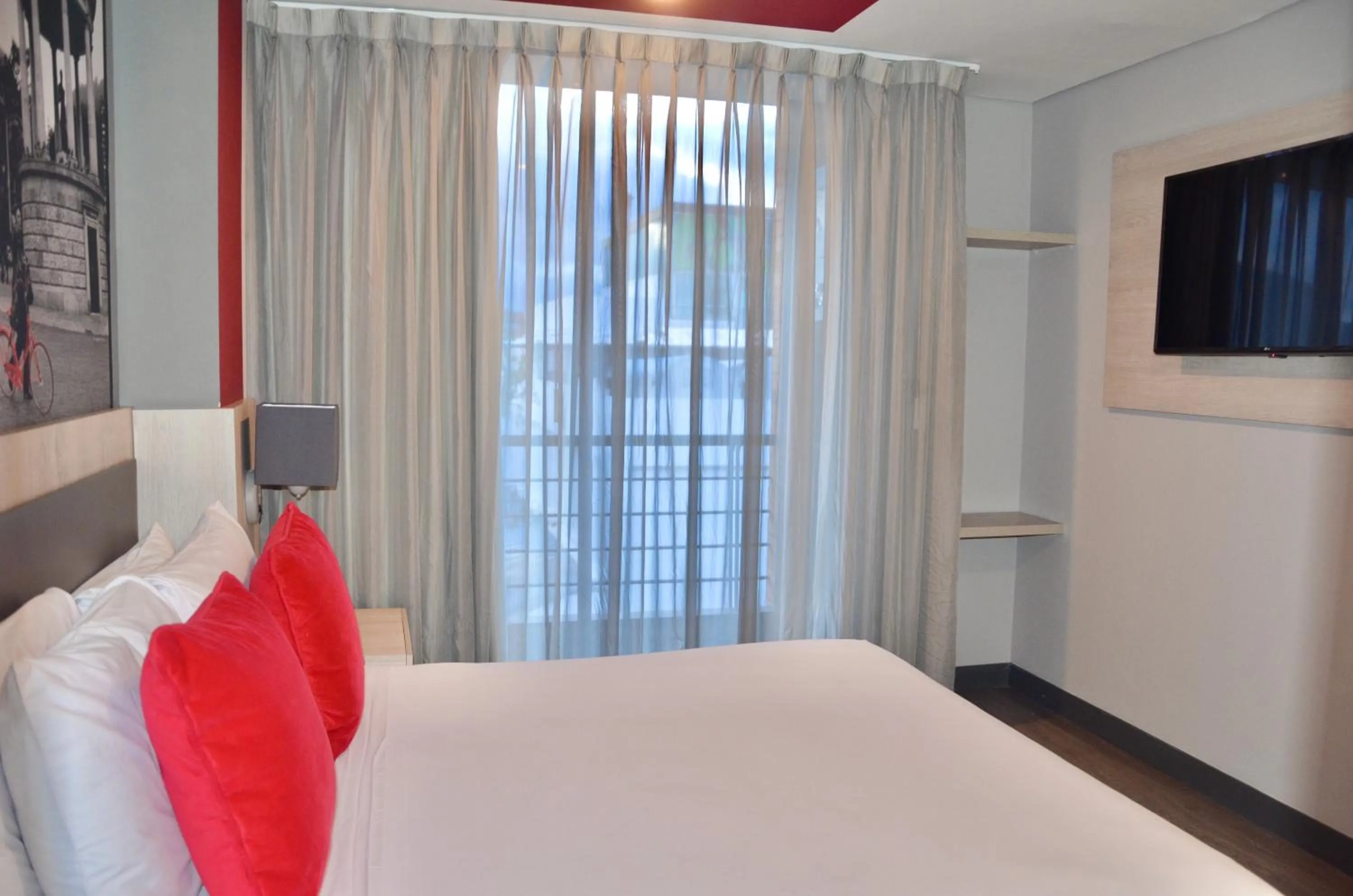 Bedroom in Suites Home 118 By SHG