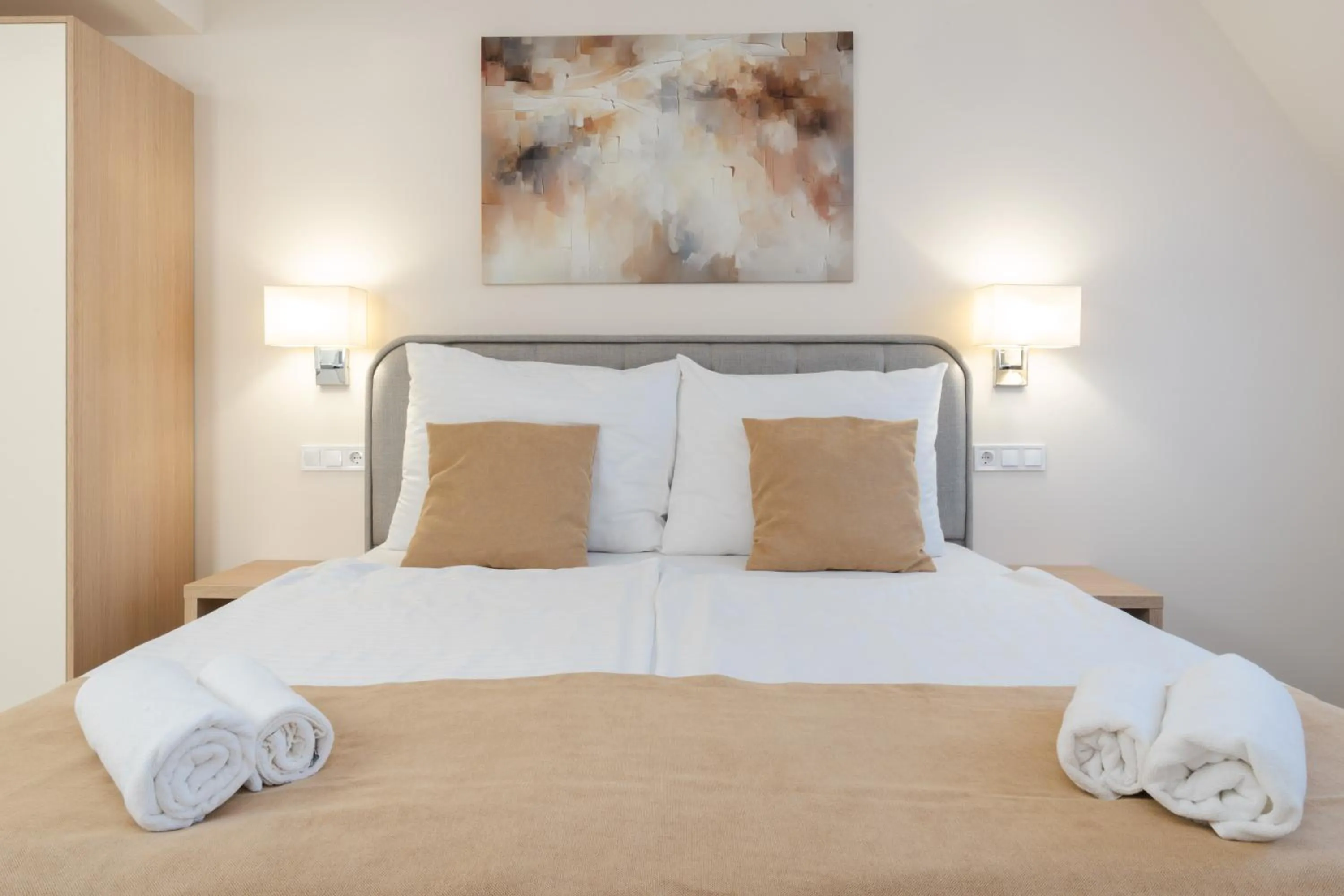 Bedroom, Bed in Kikelet Club Hotel