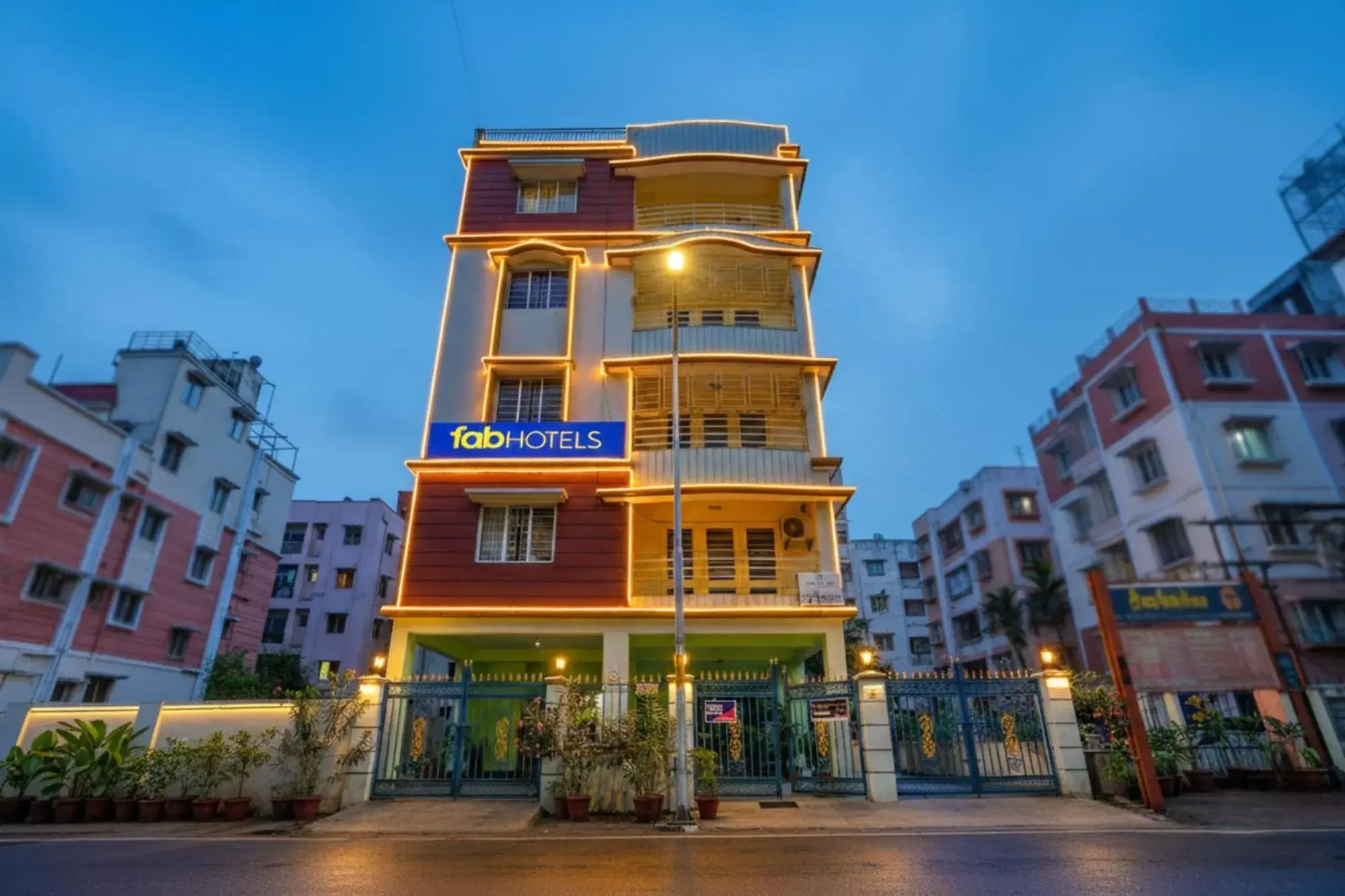 Property building in FabHotel Capital Casa Property building in FabHotel Capital Casa