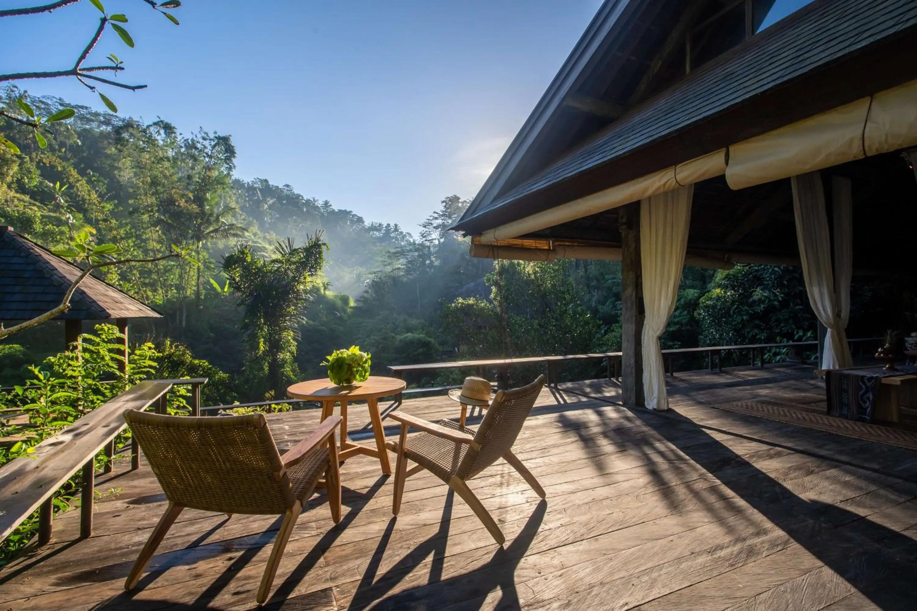 Bedroom in Buahan, a Banyan Tree Escape