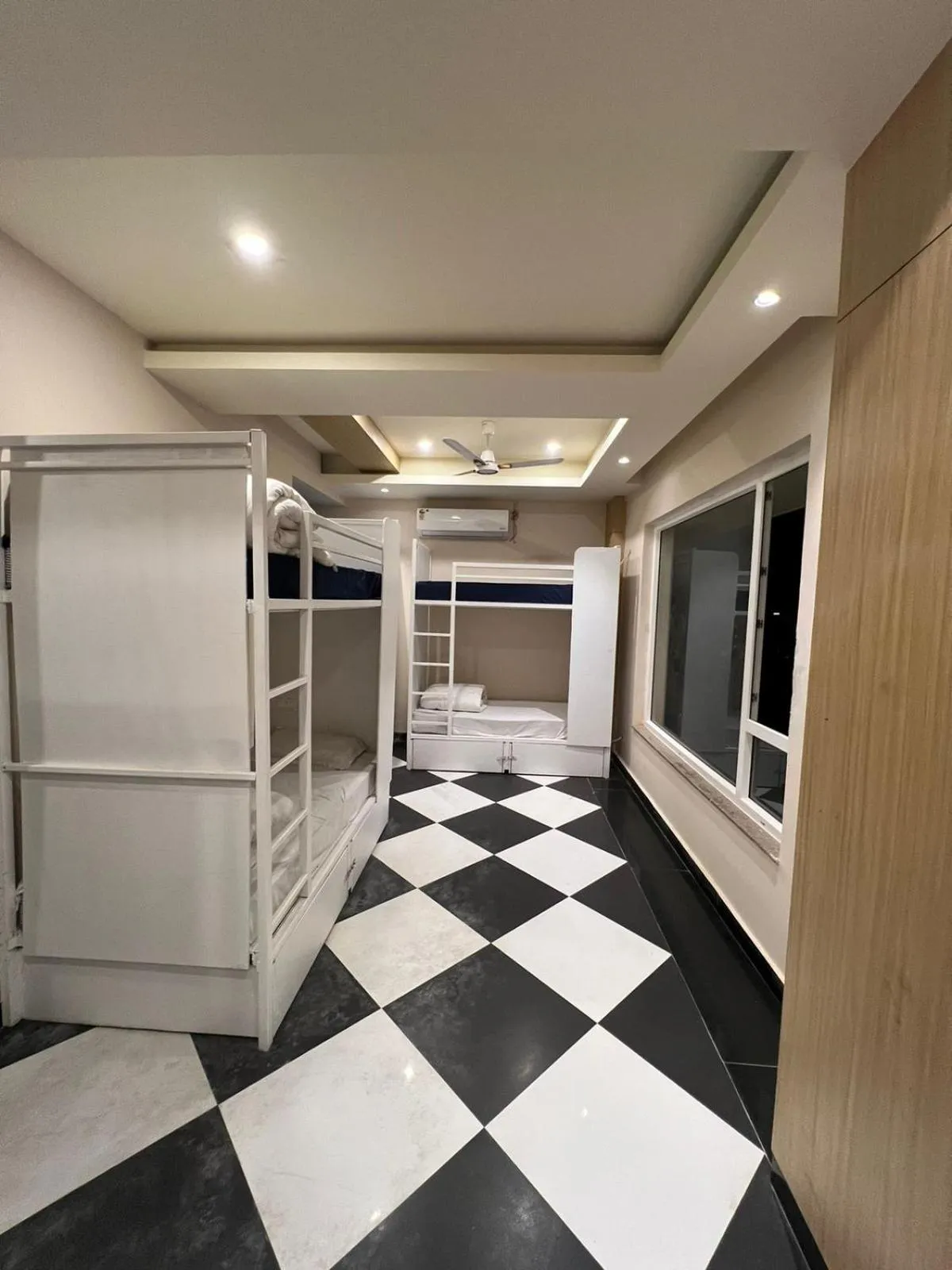 Bed in Hotel Aqua Vibes