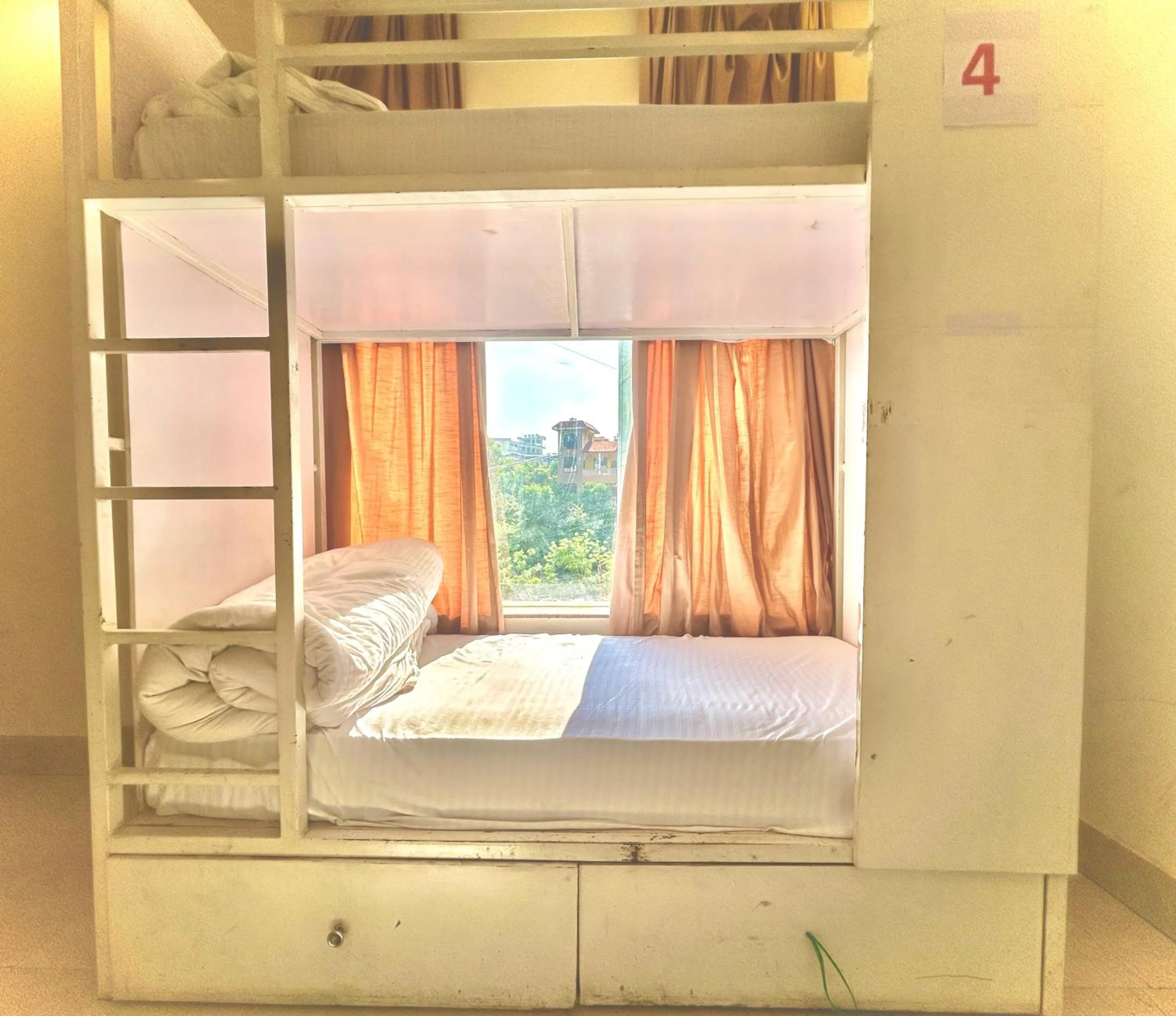 bunk bed in Hotel Aqua Vibes