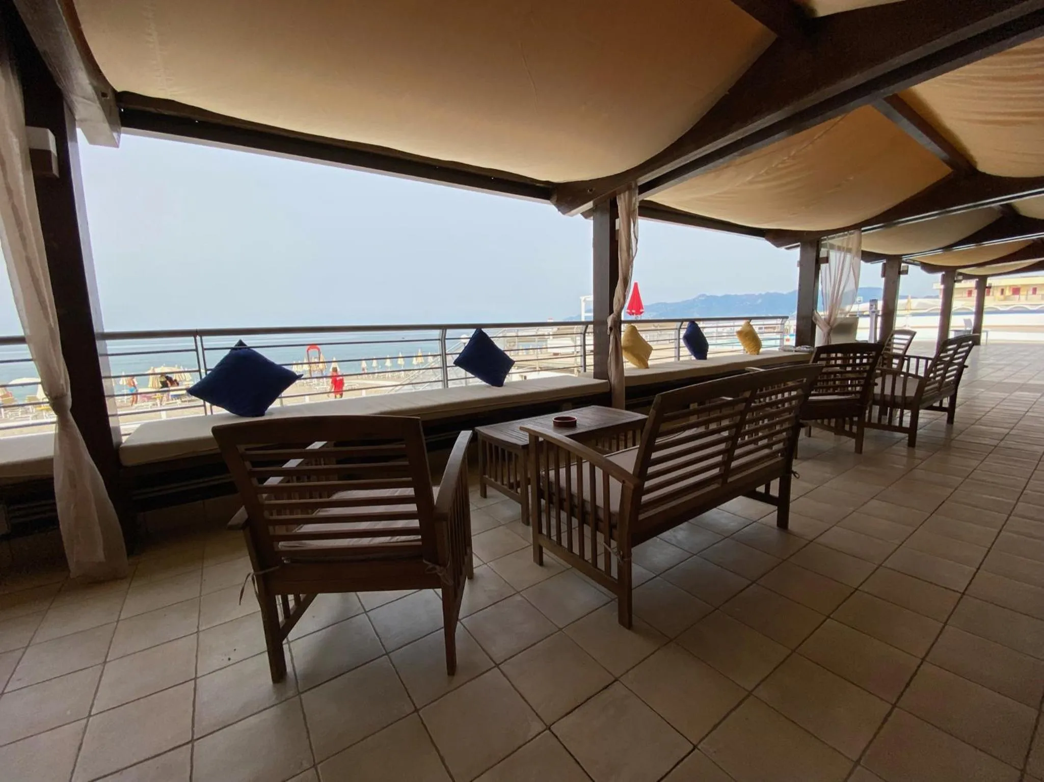 Balcony/Terrace in Blu Hotel