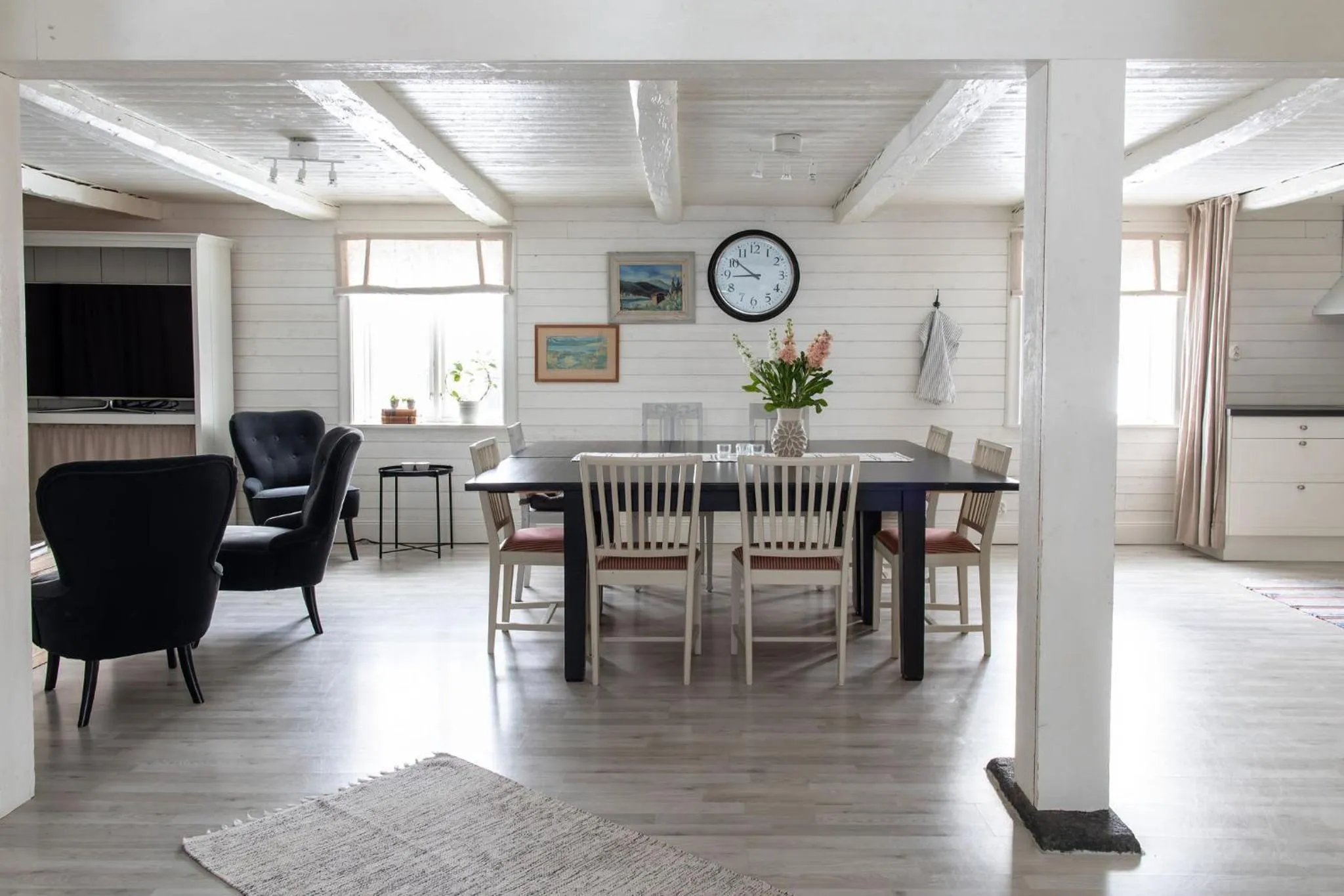 TV and multimedia in Bergs Gård & Hållsvikens Gård