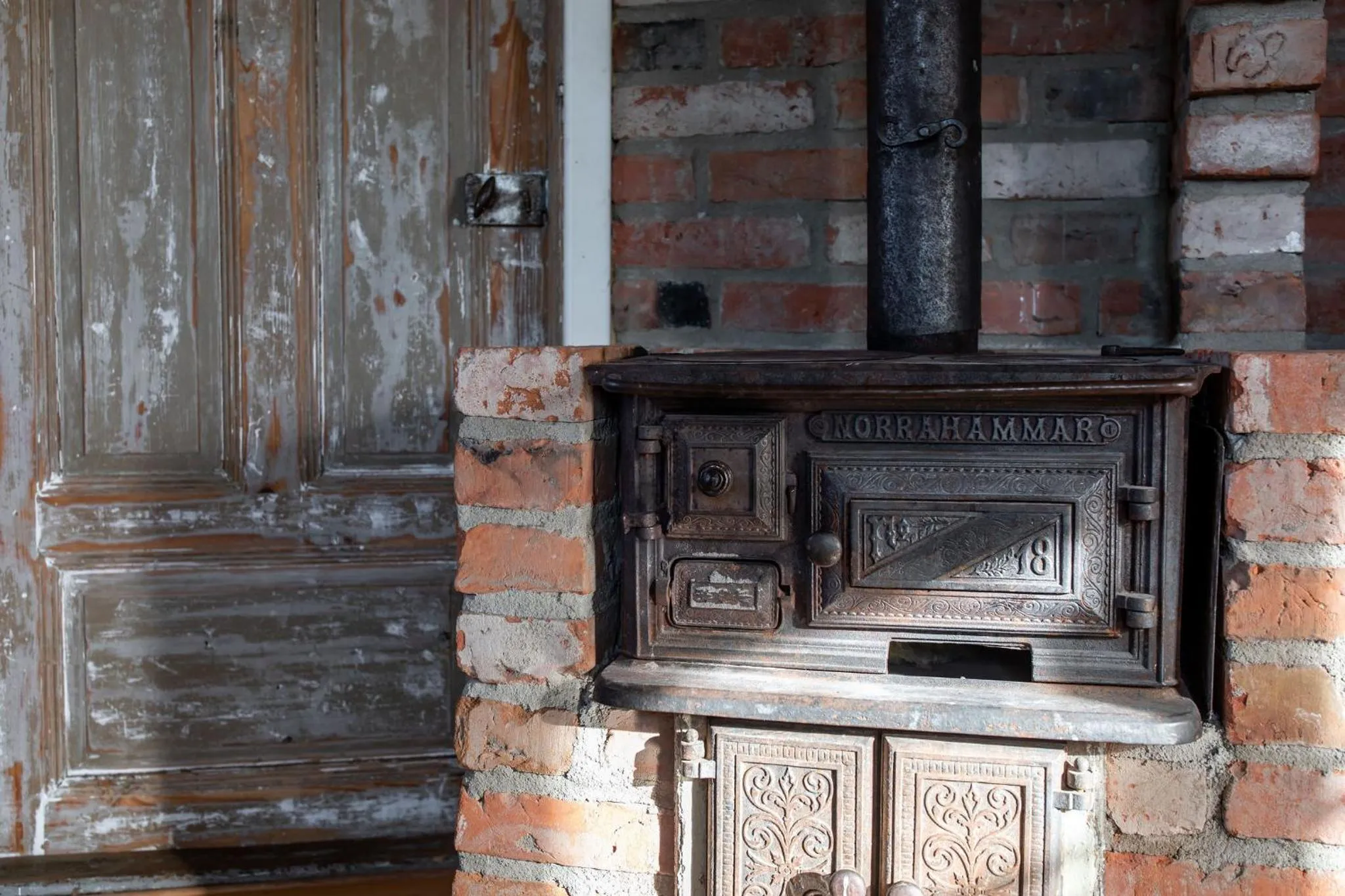 flat iron in Bergs Gård & Hållsvikens Gård