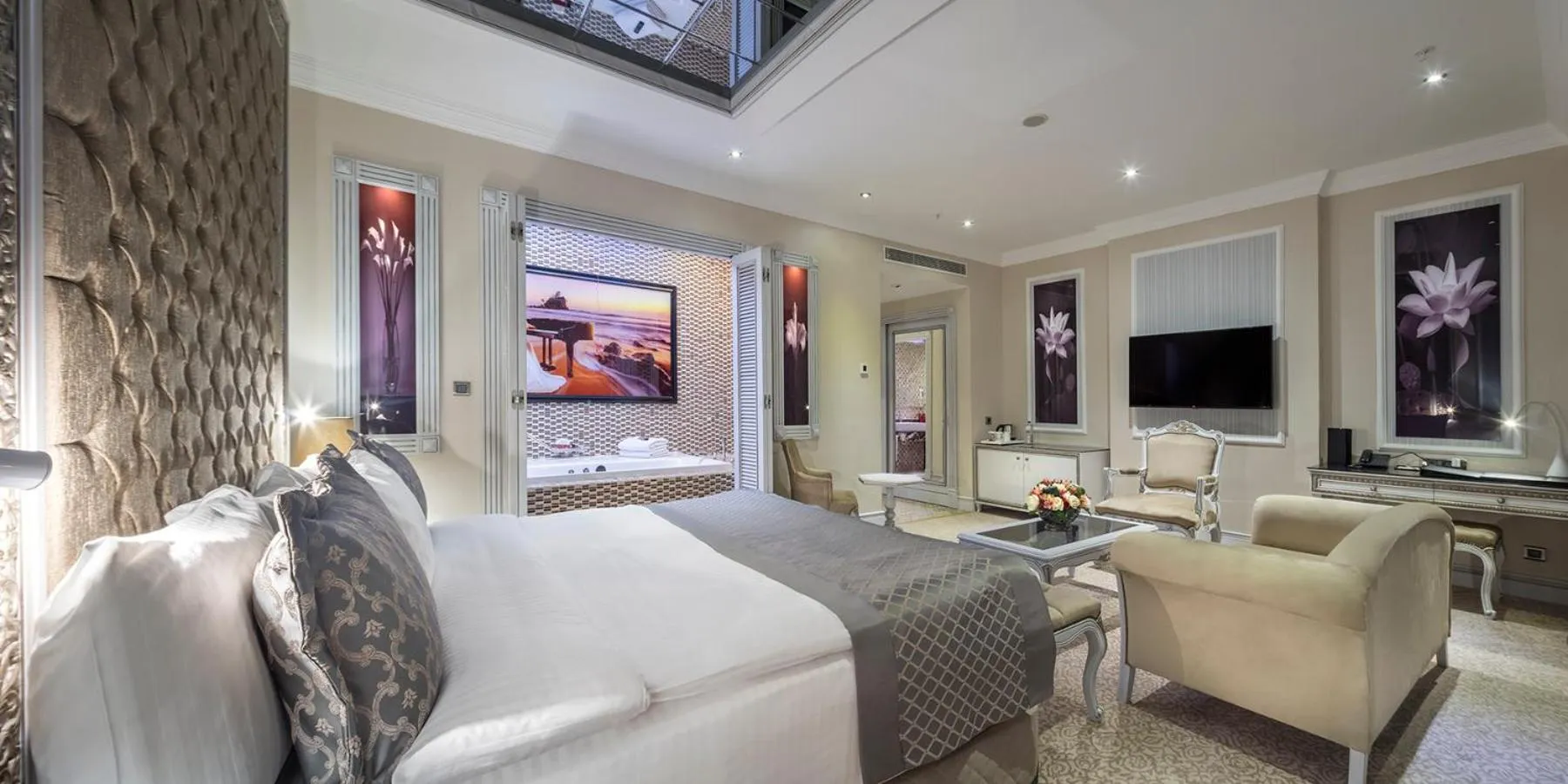 Bed in Grand Millennium Konya