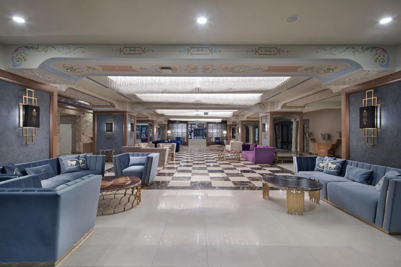 Seating area in Grand Millennium Konya