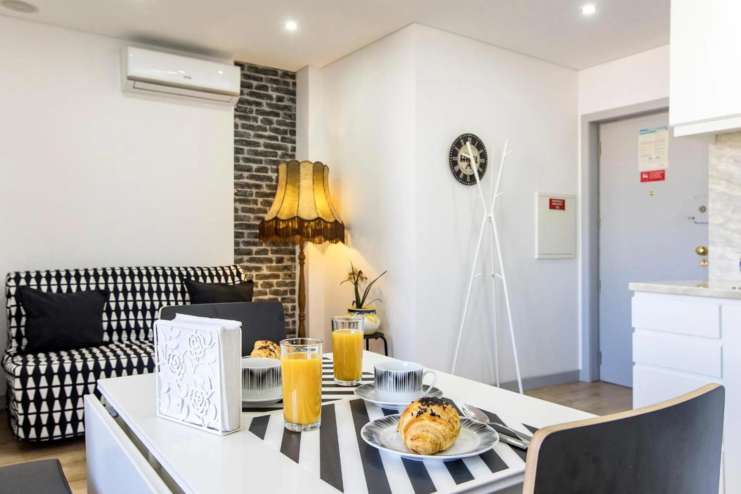 1BR Flat in Trindade w/ AC by metro station