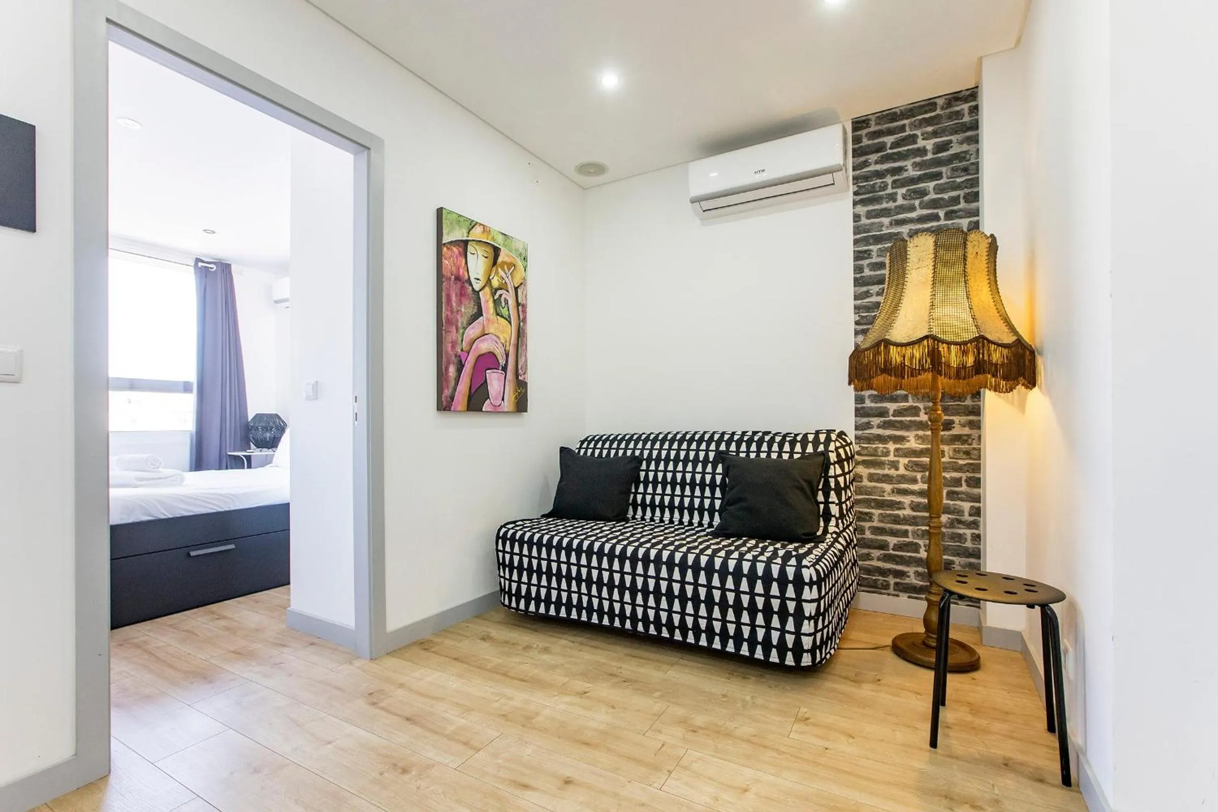 1BR Flat in Trindade w/ AC by metro station