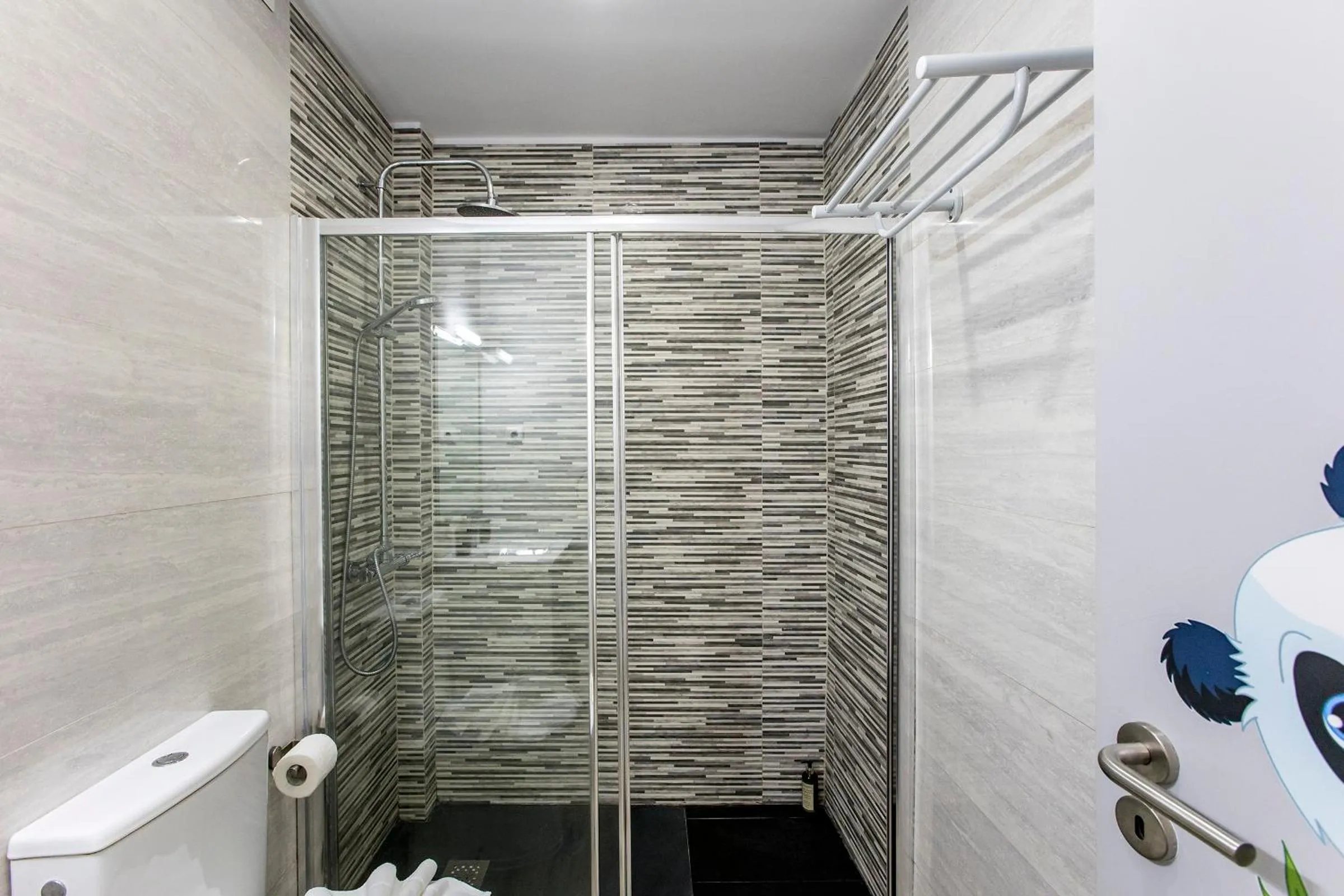 1BR Flat in Trindade w/ AC by metro station