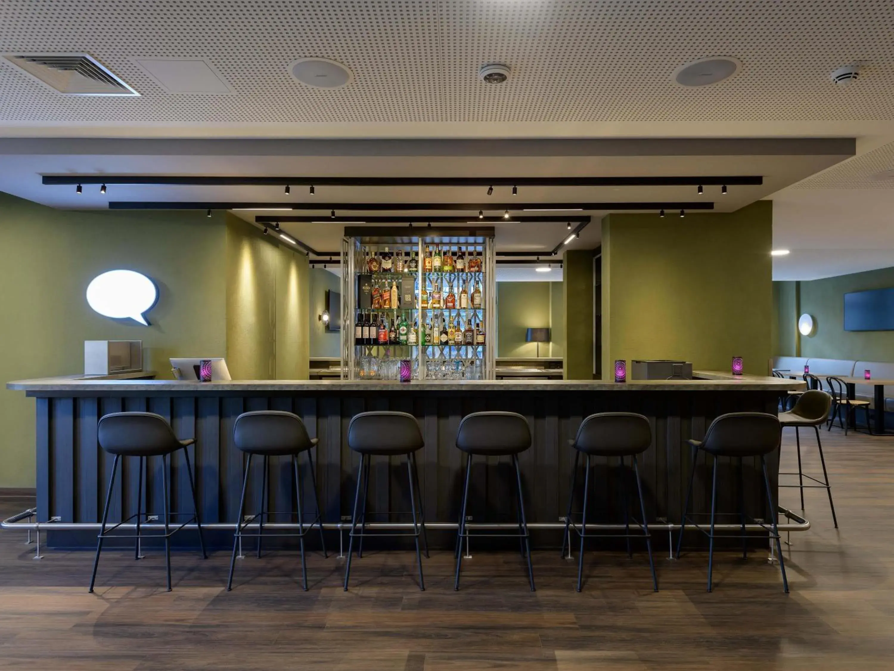 Lounge or bar in ibis Styles Coburg Lounge or bar in ibis Styles Coburg