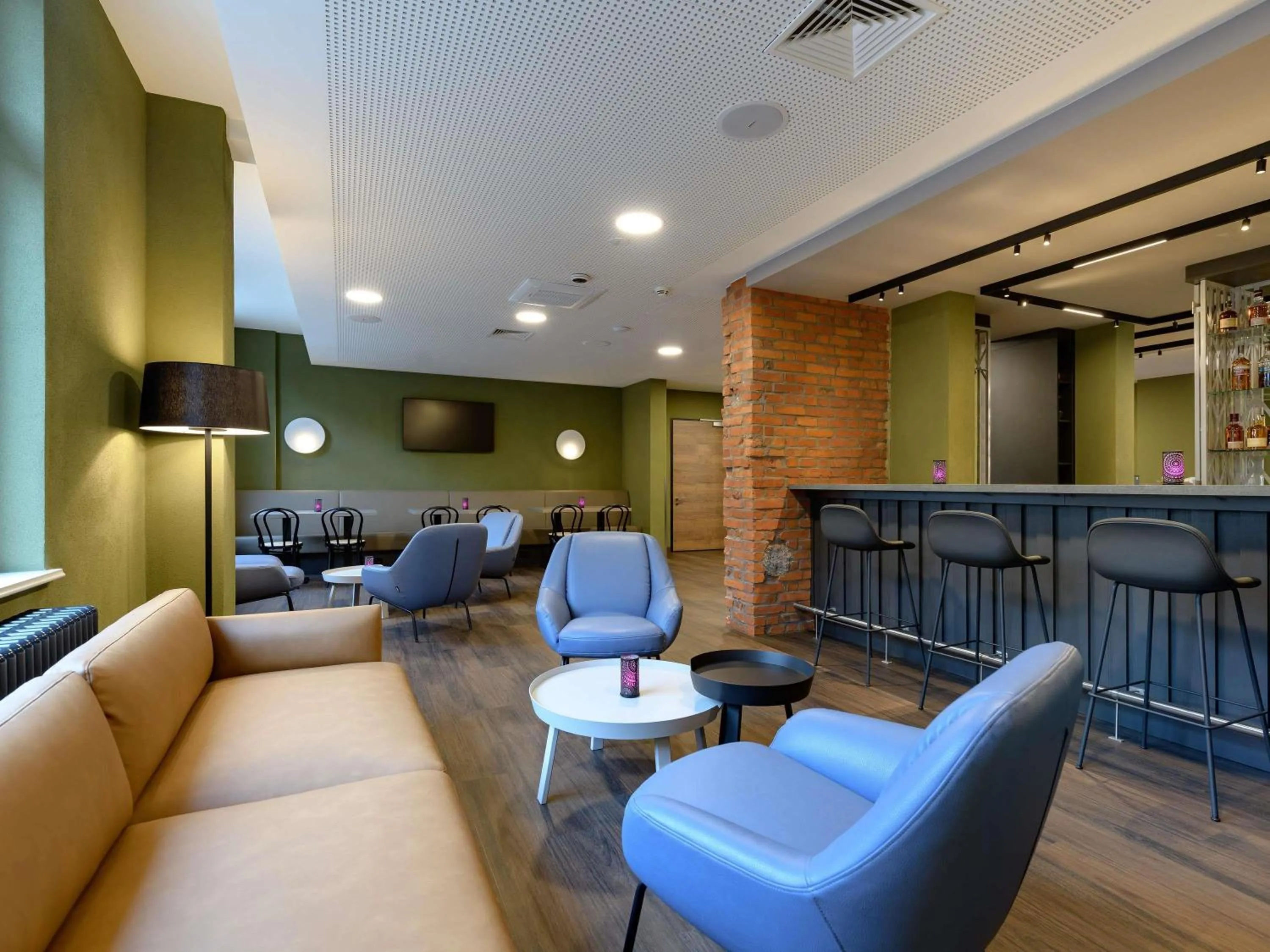 Lounge or bar in ibis Styles Coburg