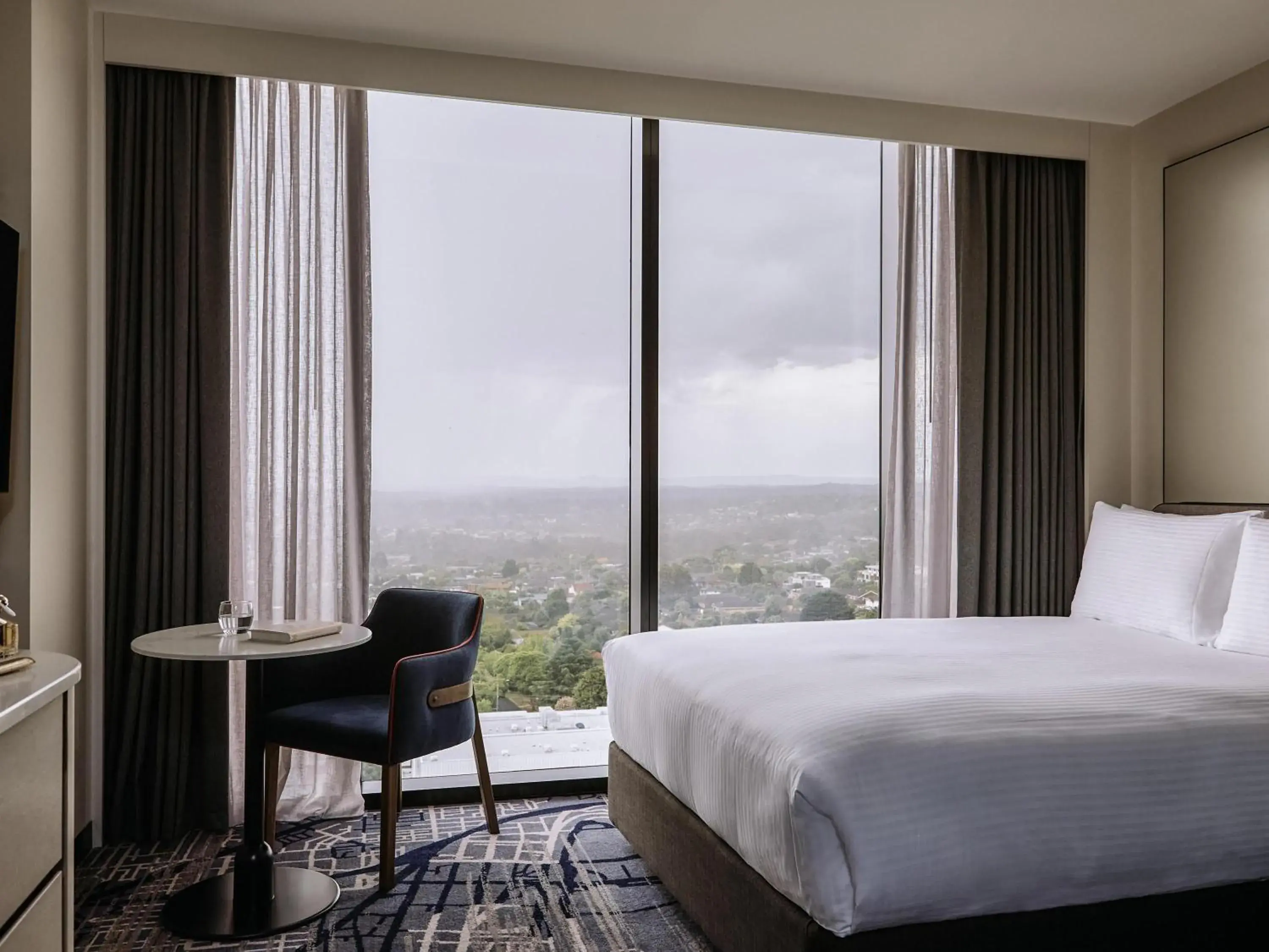 Bedroom, Bed in Mercure Melbourne Doncaster Bedroom, Bed in Mercure Melbourne Doncaster