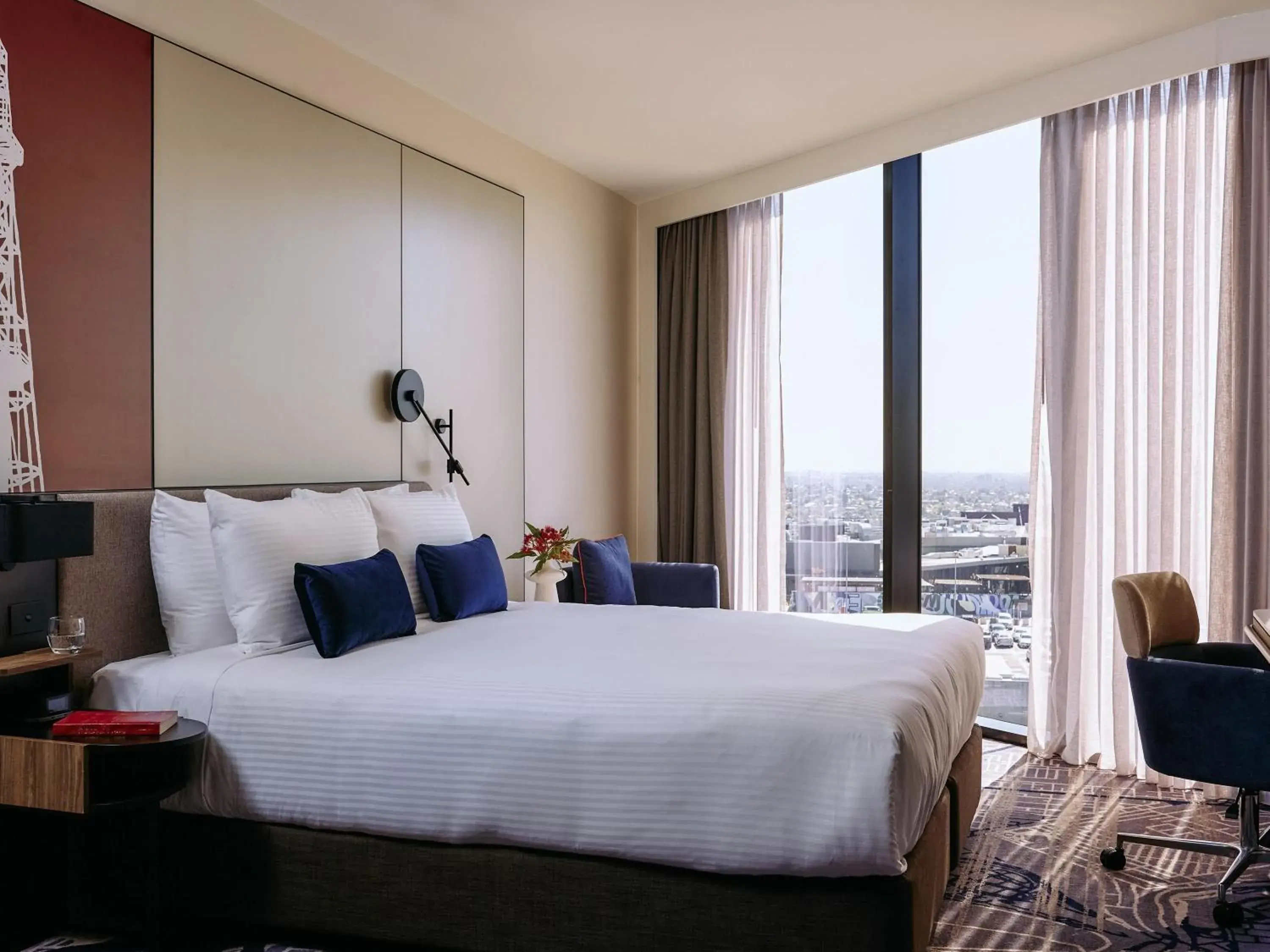 Bedroom, Bed in Mercure Melbourne Doncaster Bedroom, Bed in Mercure Melbourne Doncaster