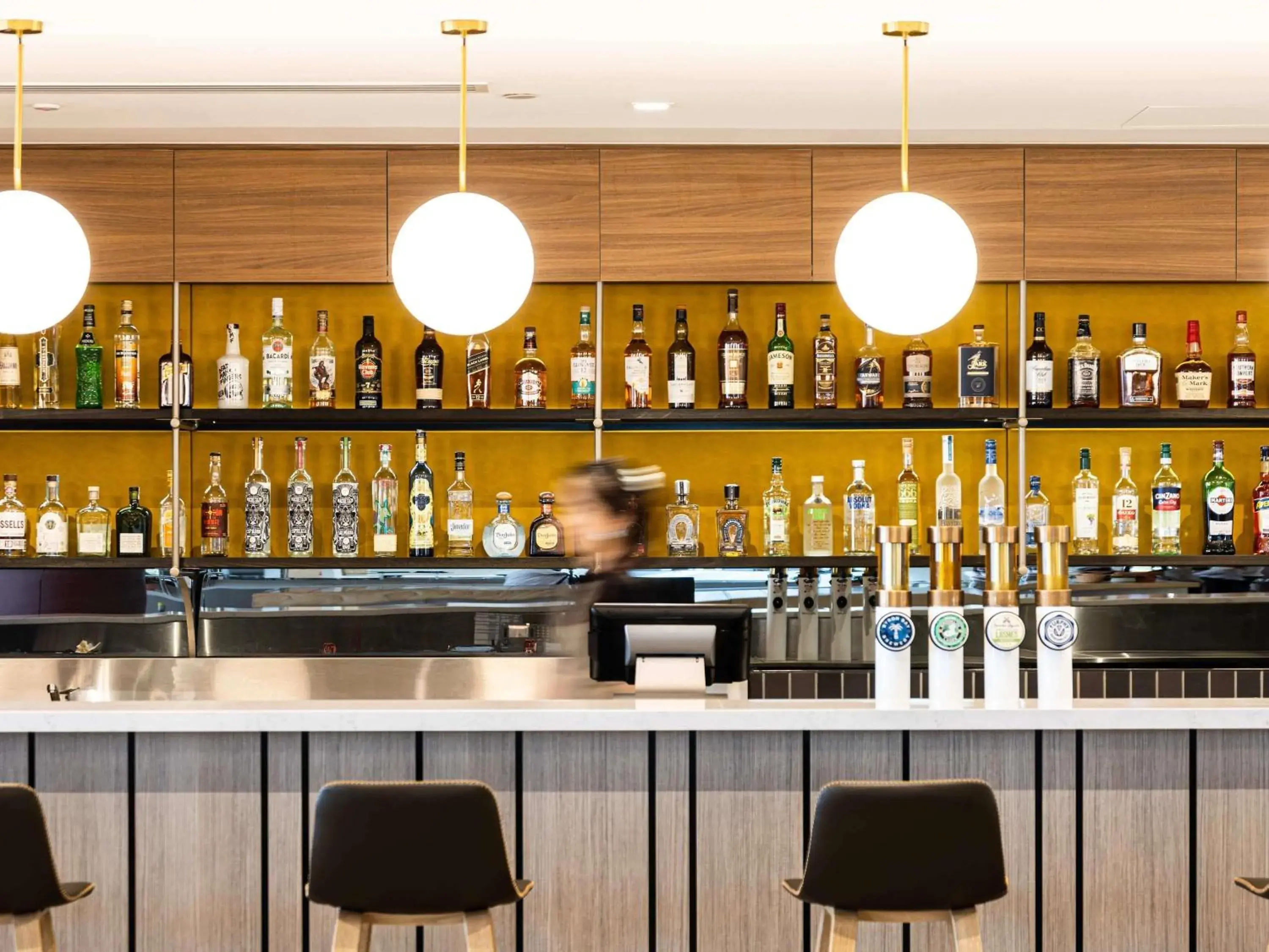 Restaurant/places to eat in Mercure Melbourne Doncaster Restaurant/places to eat in Mercure Melbourne Doncaster