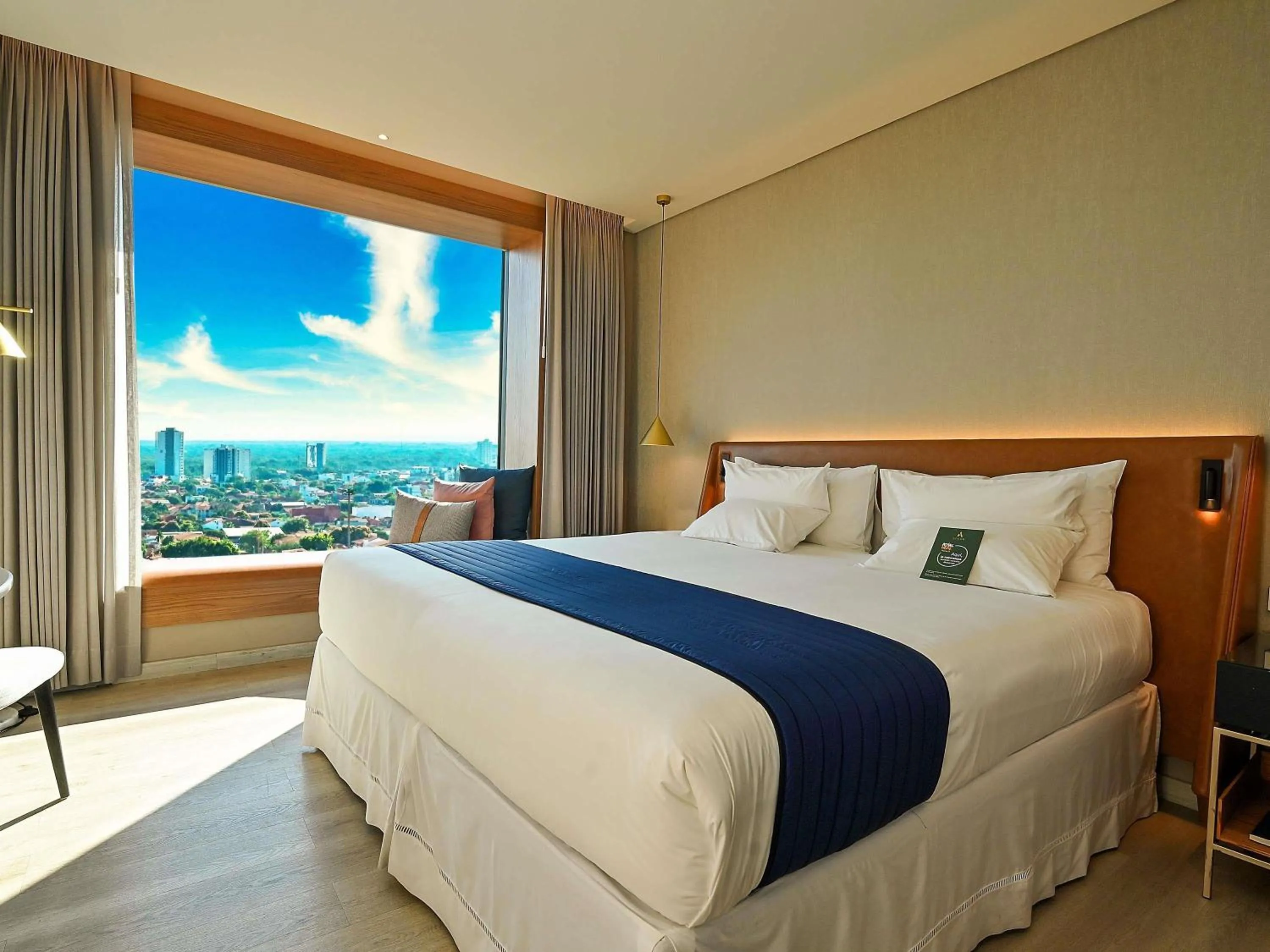 Bedroom, Bed in Novotel Santa Cruz De La Sierra