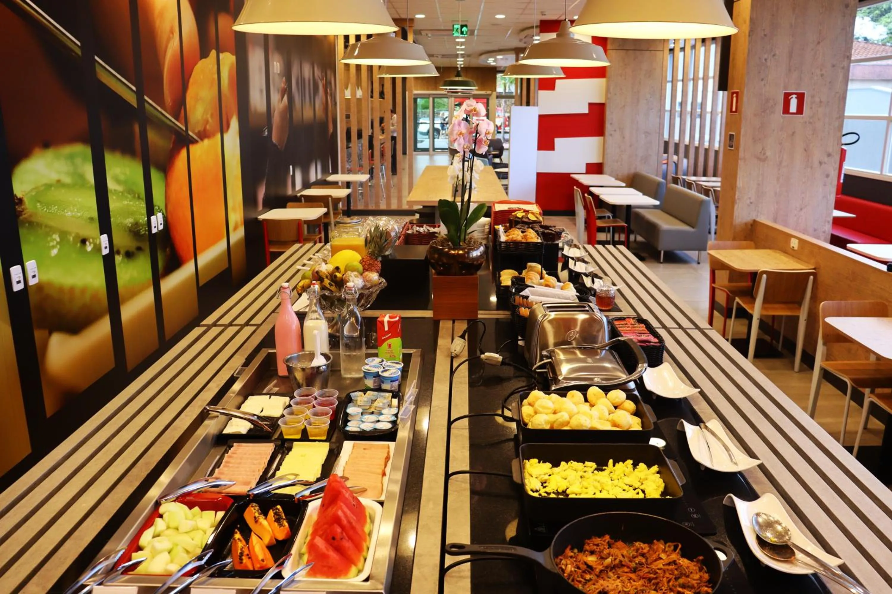 Restaurant/places to eat in Ibis Guaxupe