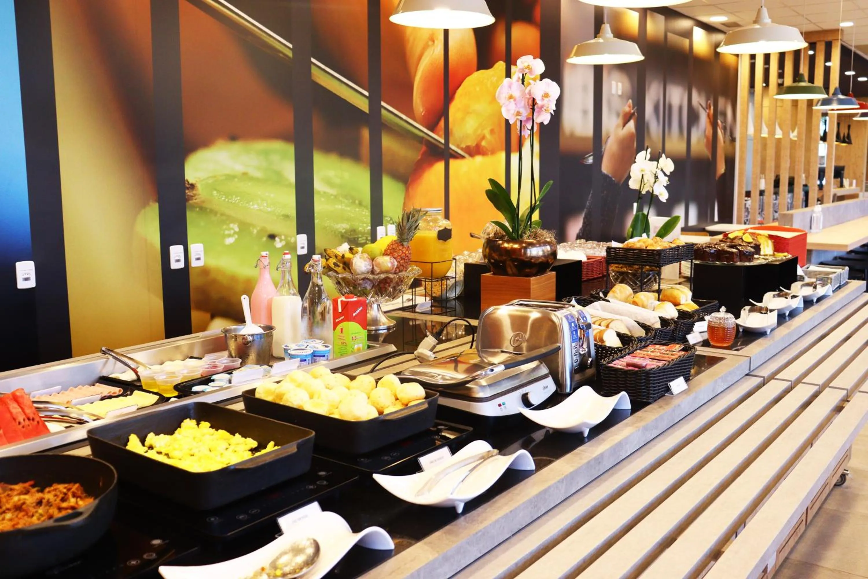 Restaurant/places to eat in Ibis Guaxupe