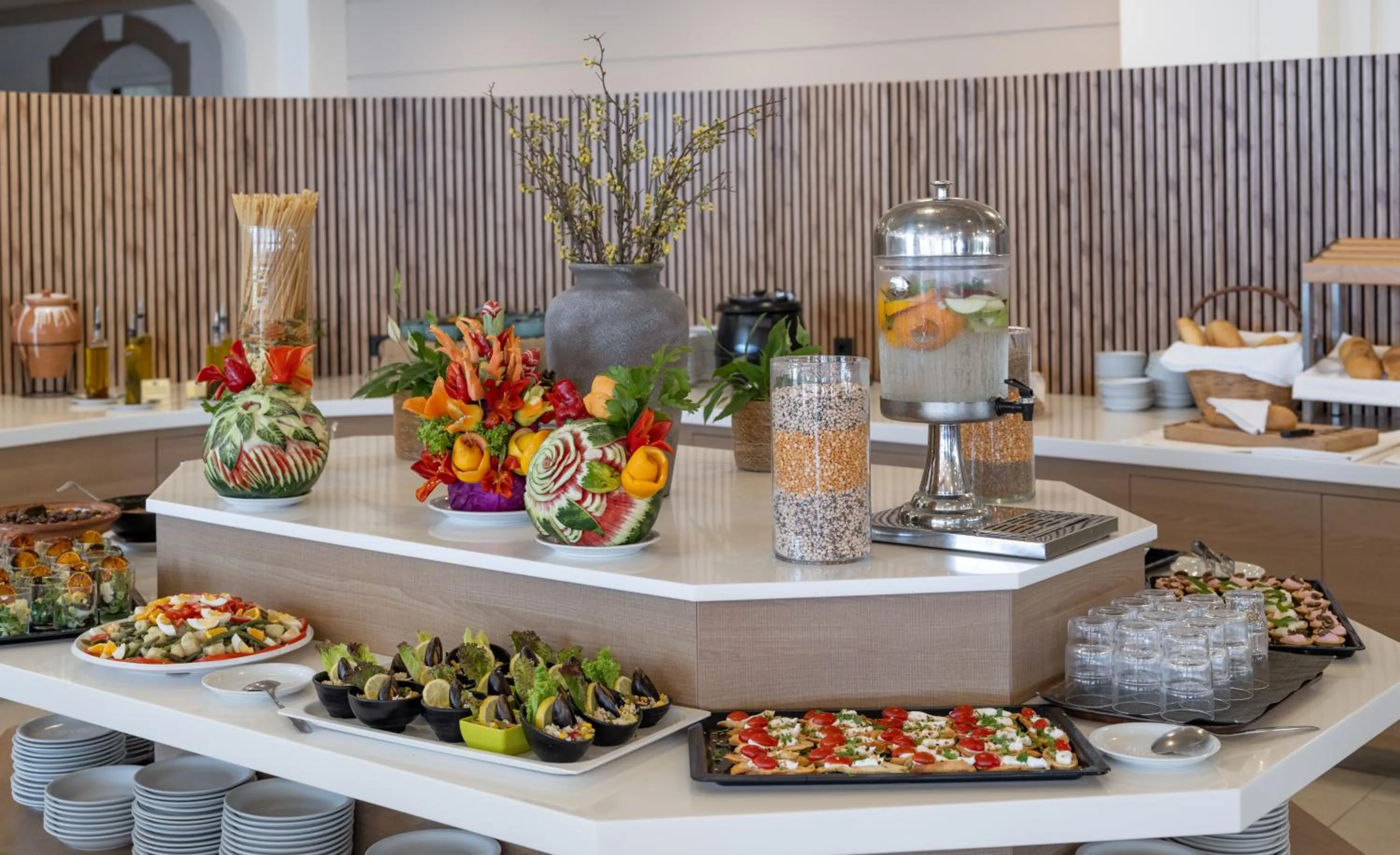 Meals in Themis Beach Hotel