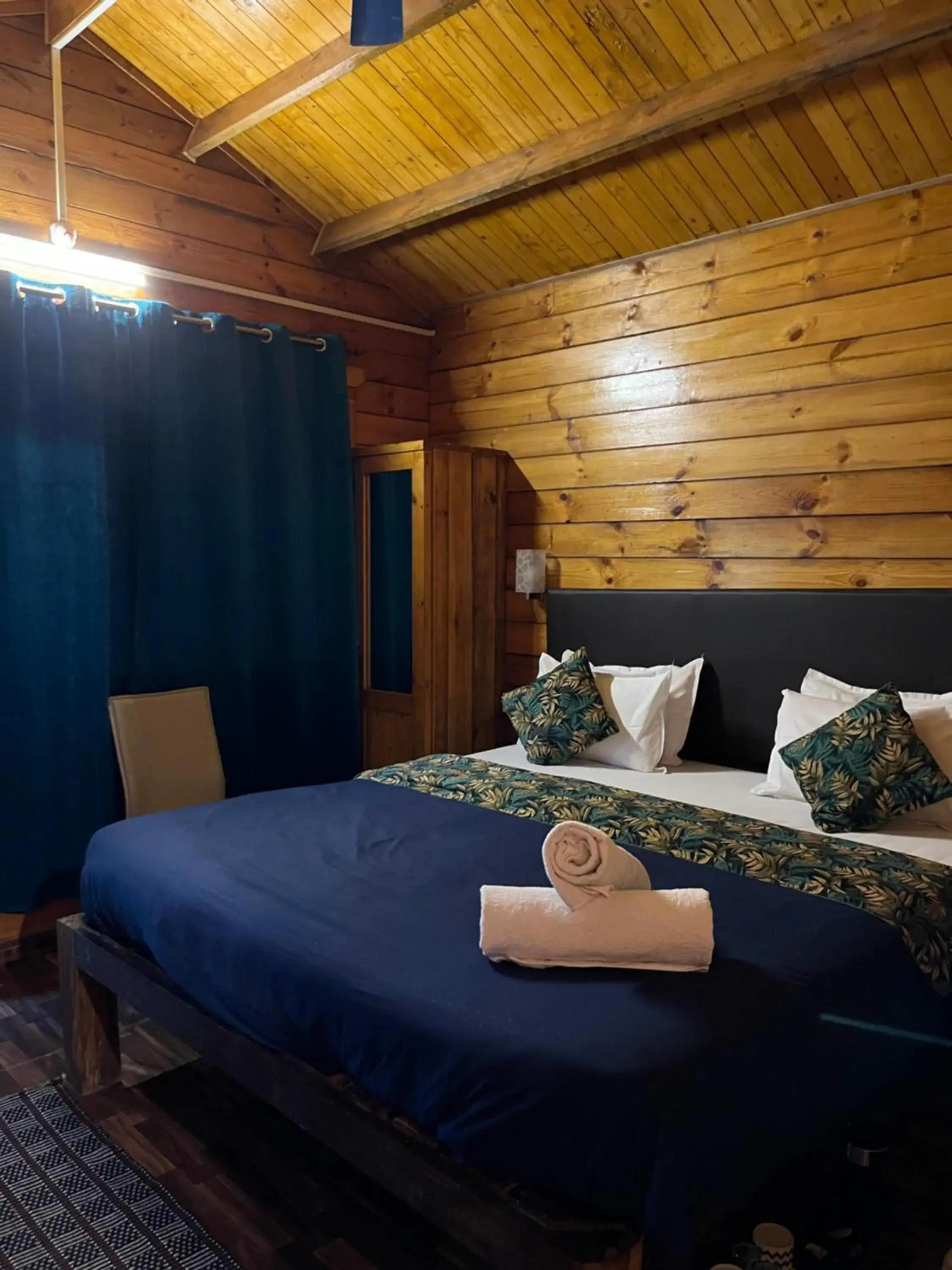 Property building, Bed in Agonda island view Property building, Bed in Agonda island view