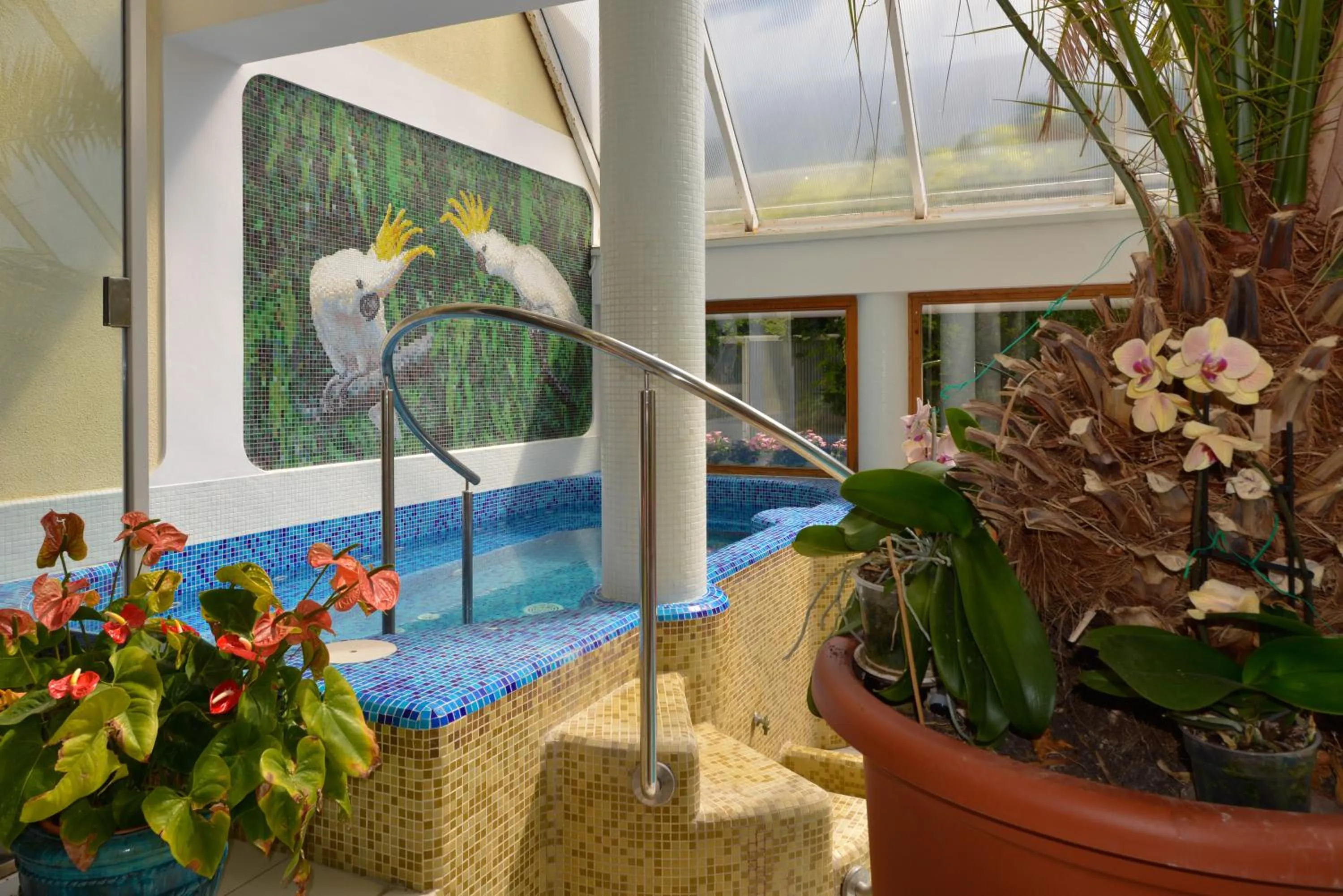 Hot Tub in Wellness Hotel Kakadu