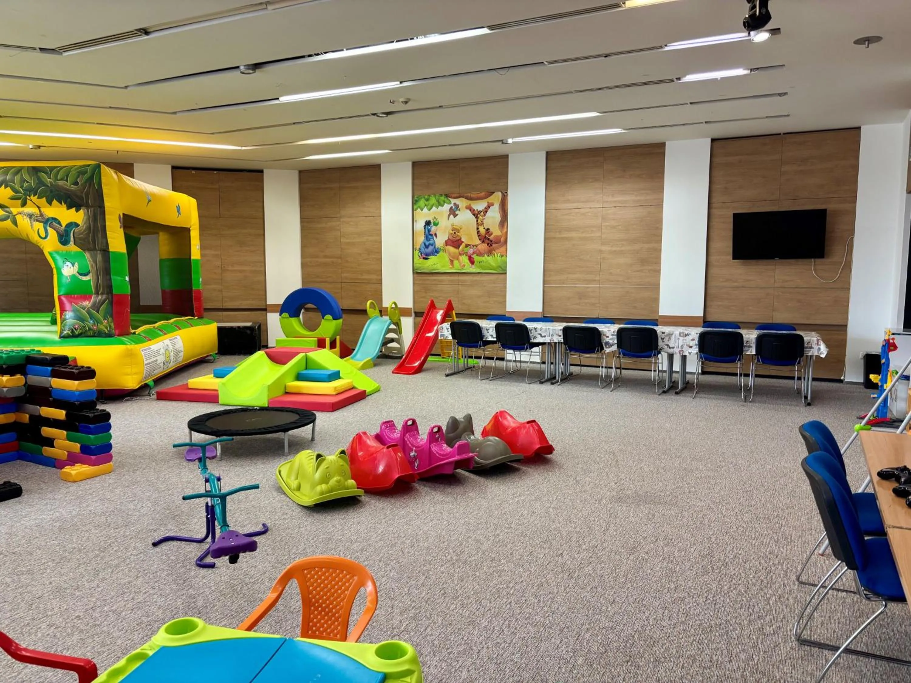 Game Room in CE Plaza Hotel