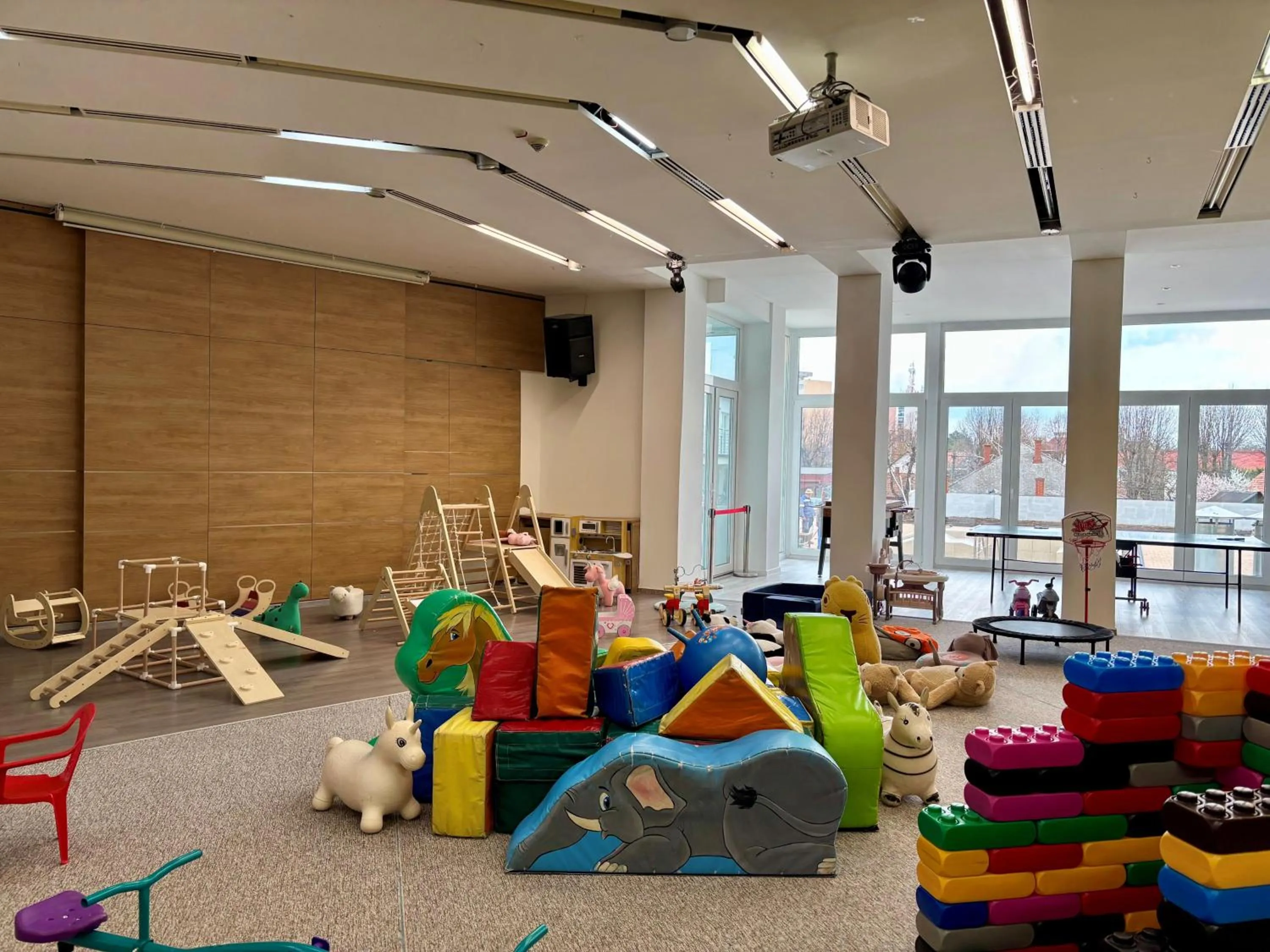 Game Room in CE Plaza Hotel