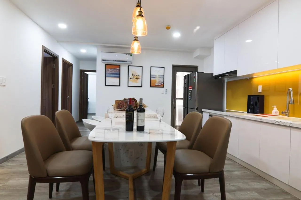 Saigon South Residence - Vina We Stay