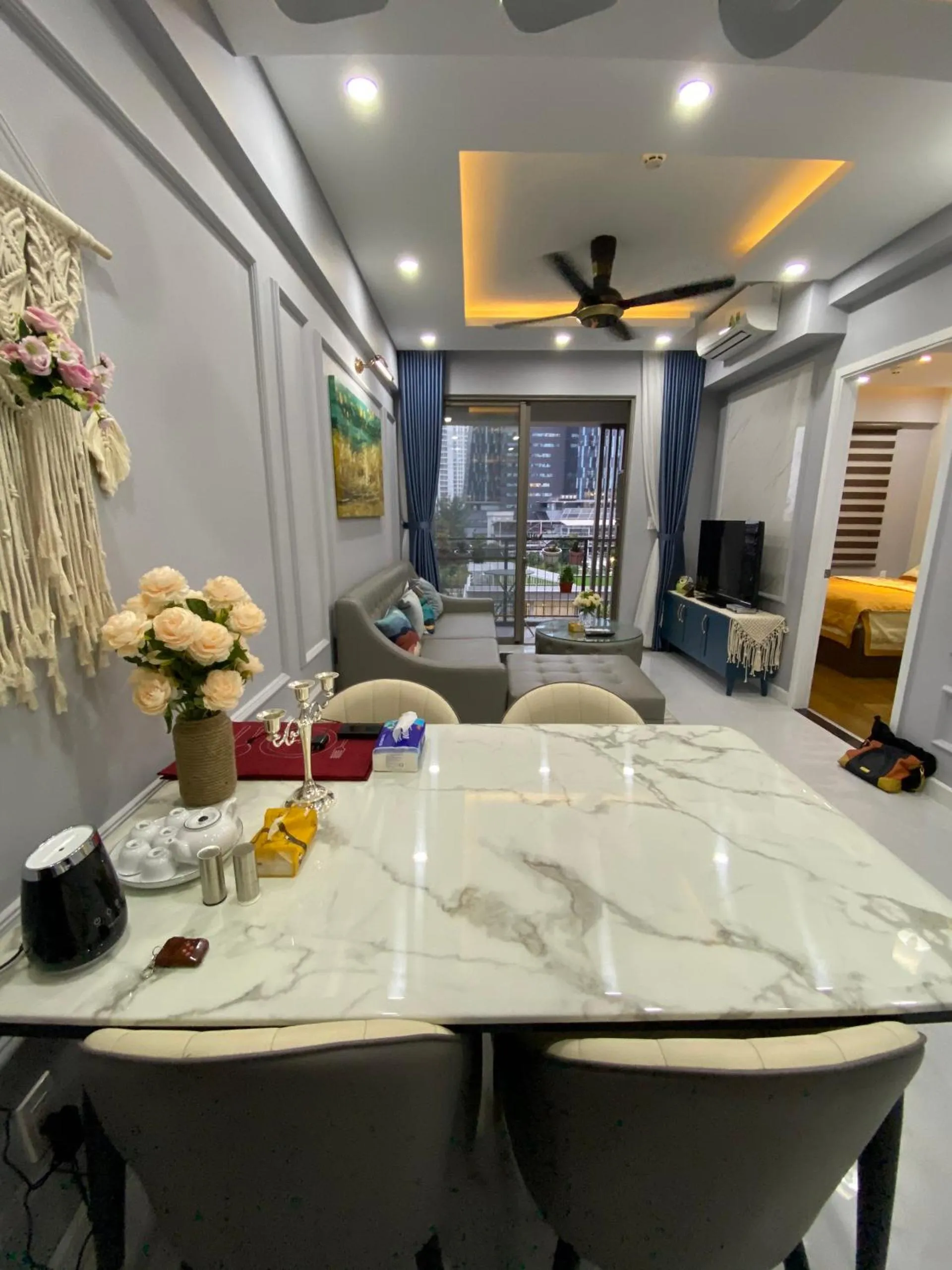 Saigon South Residence - Vina We Stay