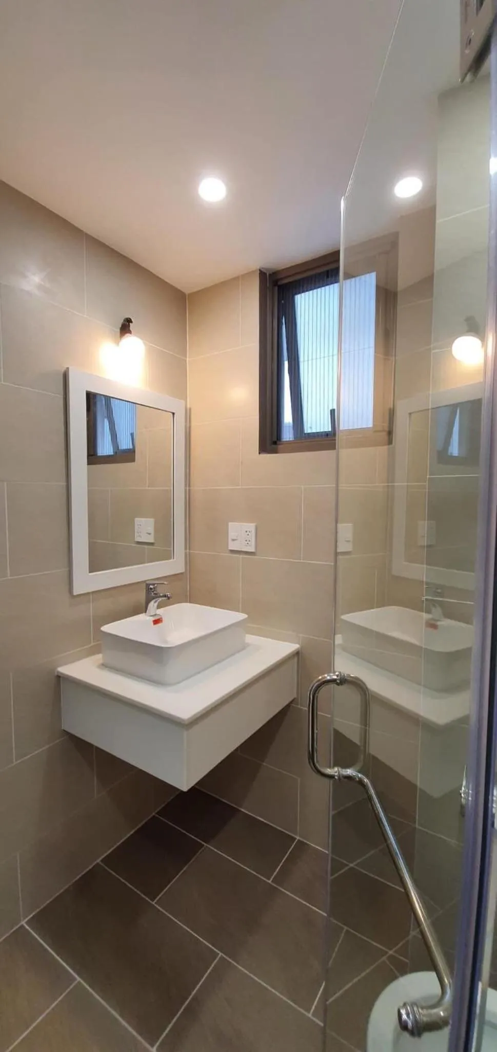 Bathroom in Saigon South Residence - Vina We Stay