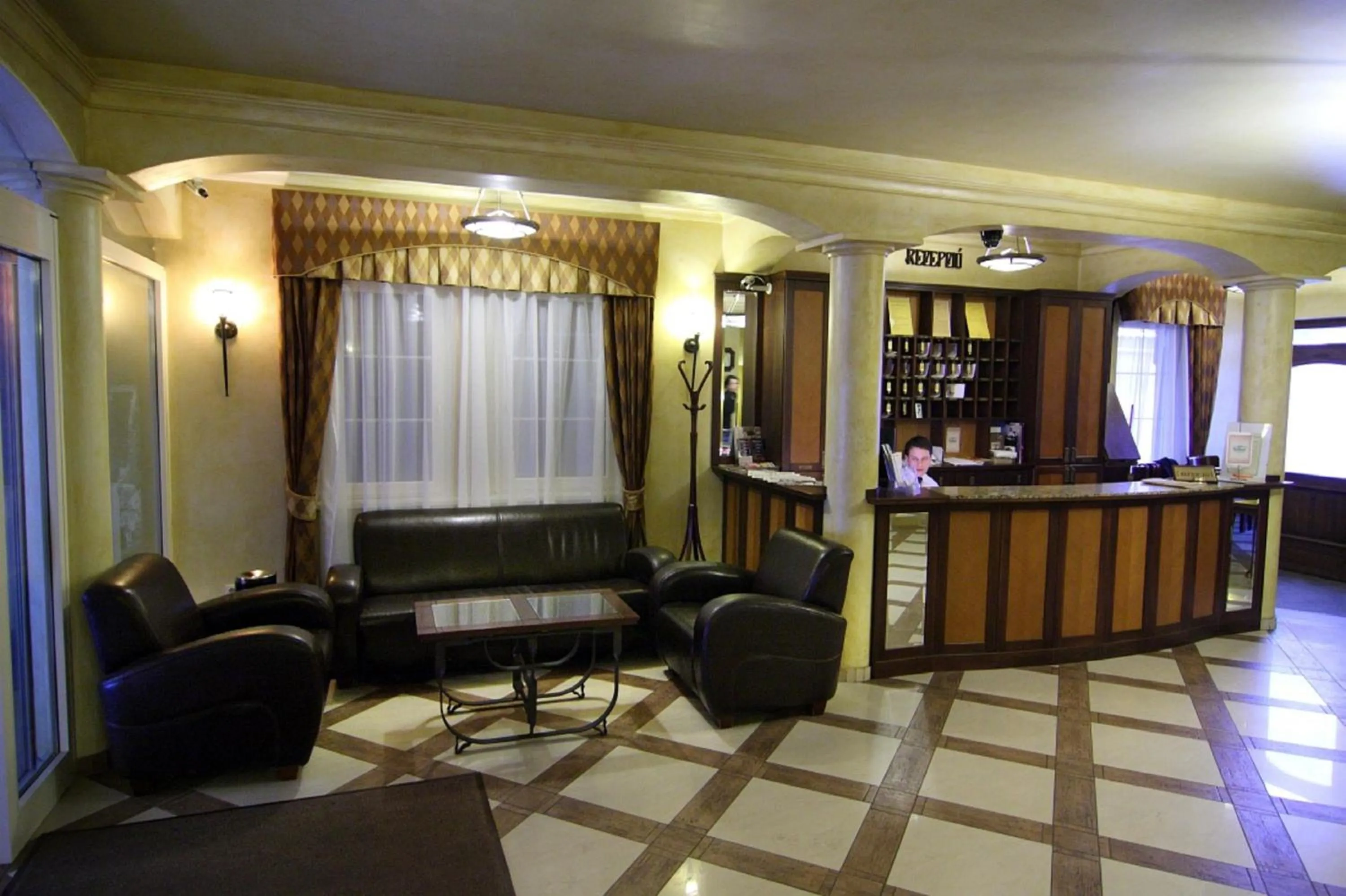 Lobby or reception in Öreg Miskolcz Hotel