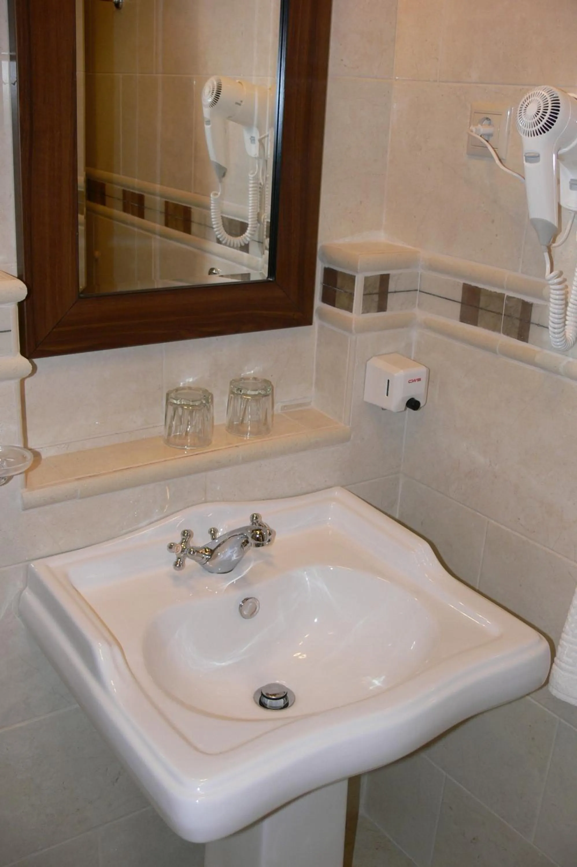 Bathroom in Öreg Miskolcz Hotel