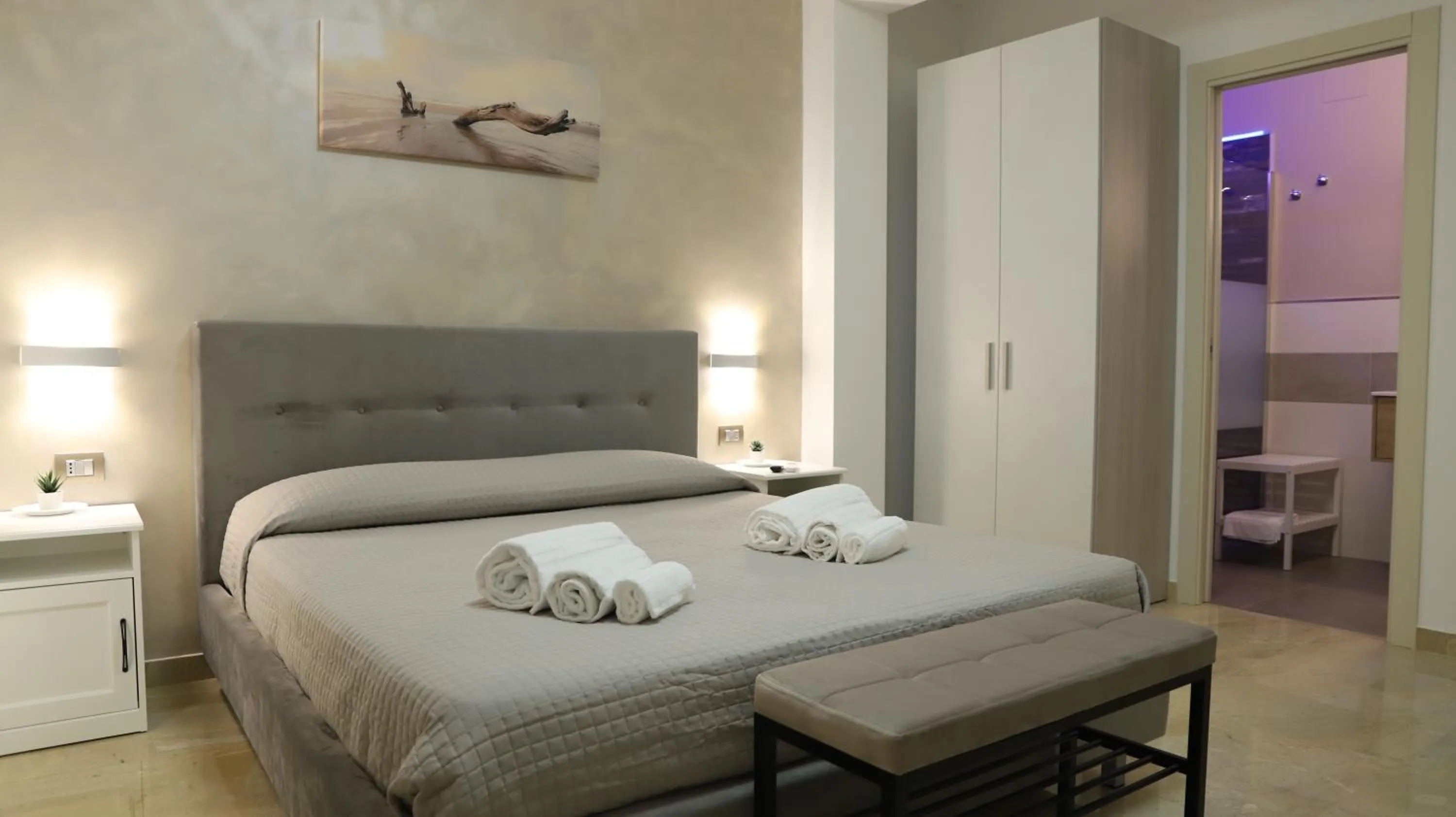 Bedroom in Avola My House B&B