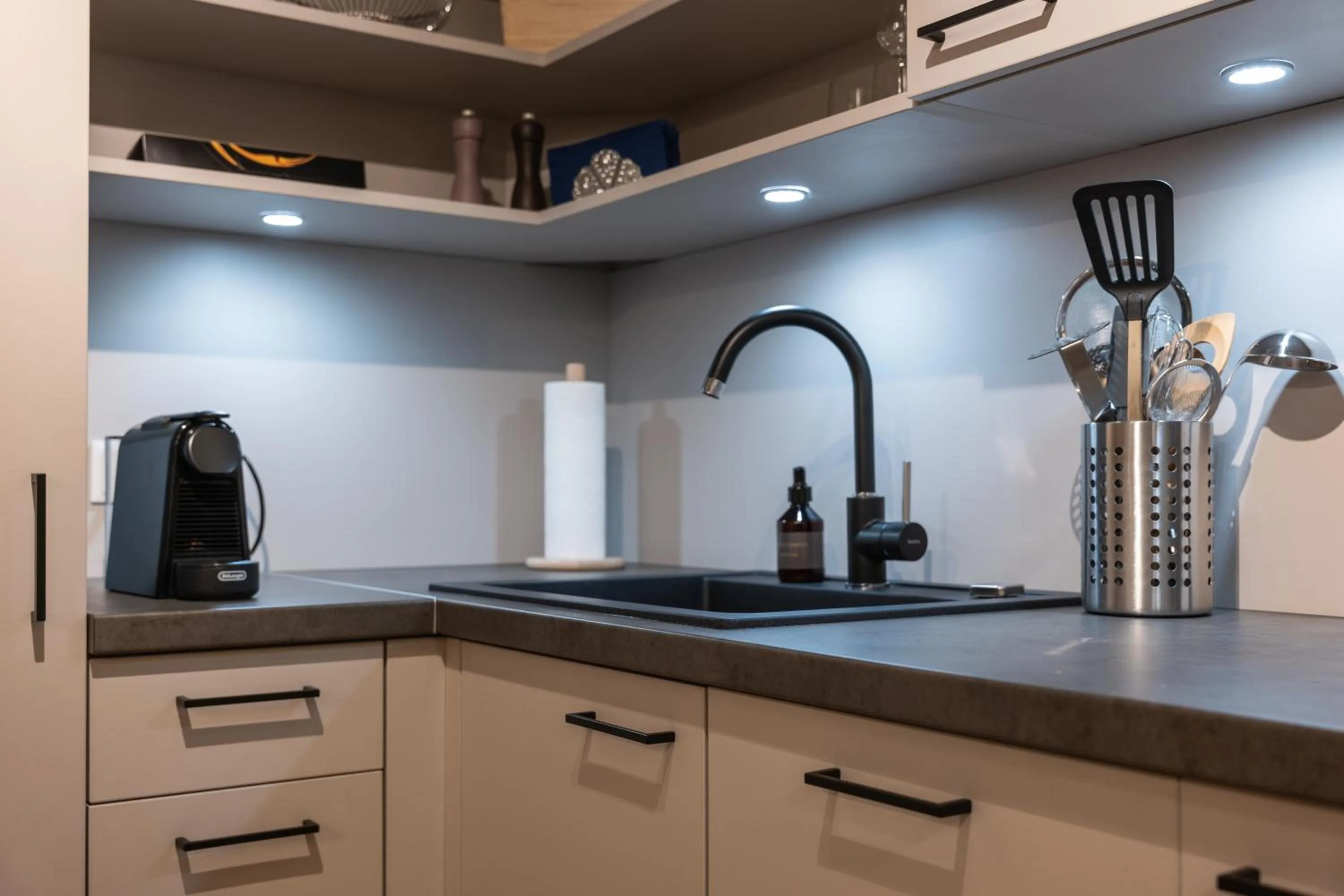kitchen in Tschardakenhof Appartements
