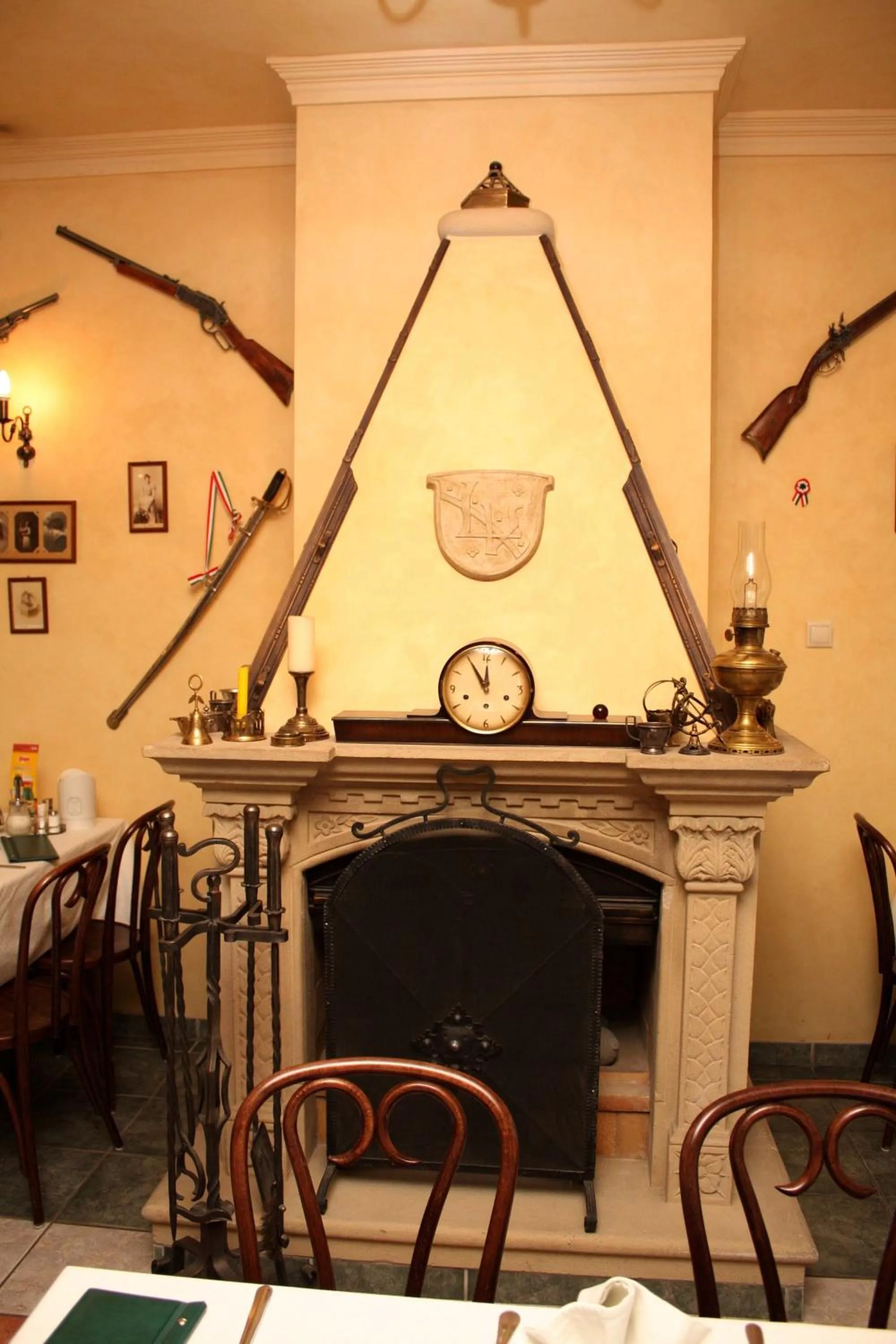 Restaurant/places to eat in Lévay Villa Hotel