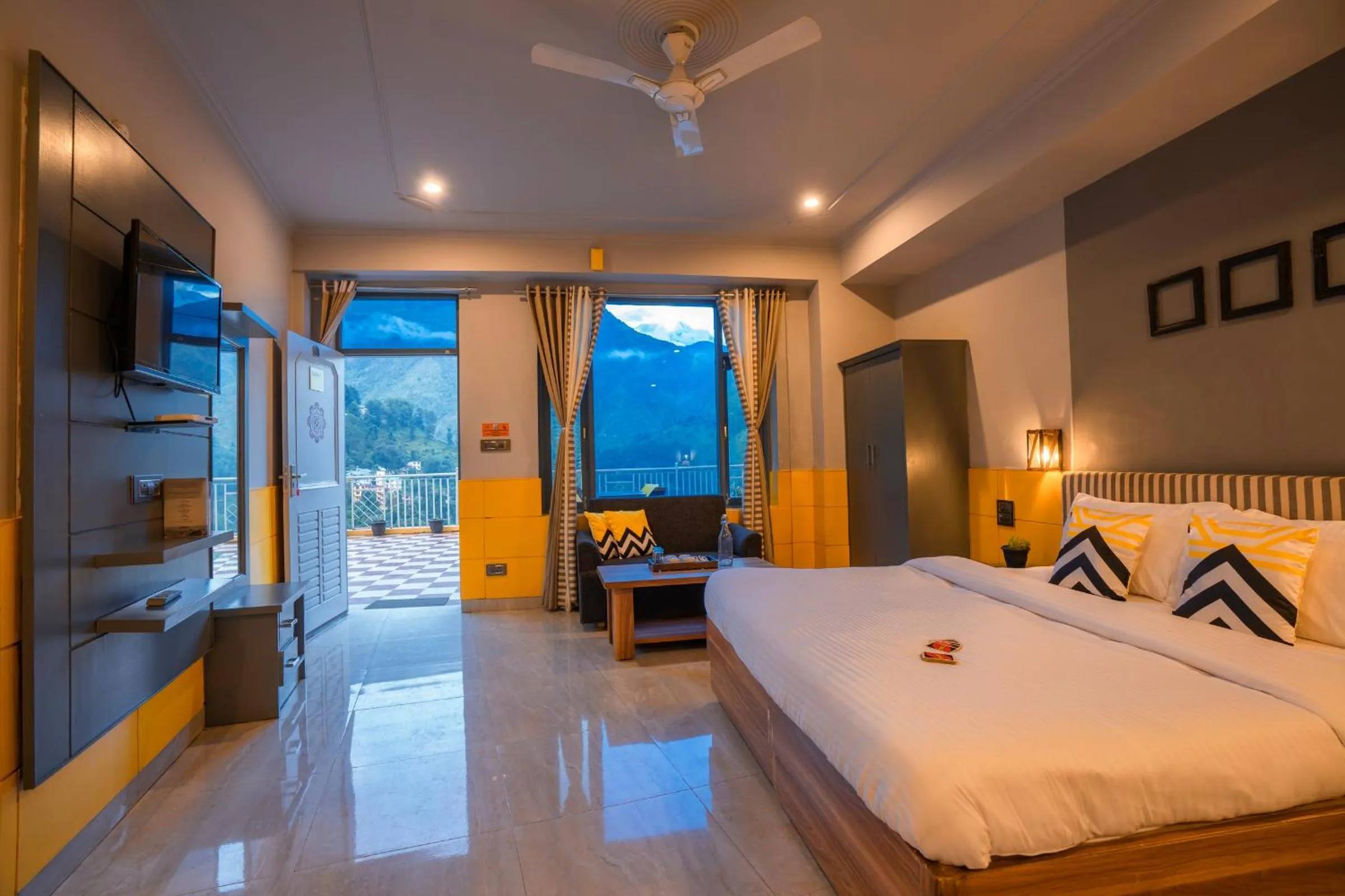 Bed in Zostel McLeodganj