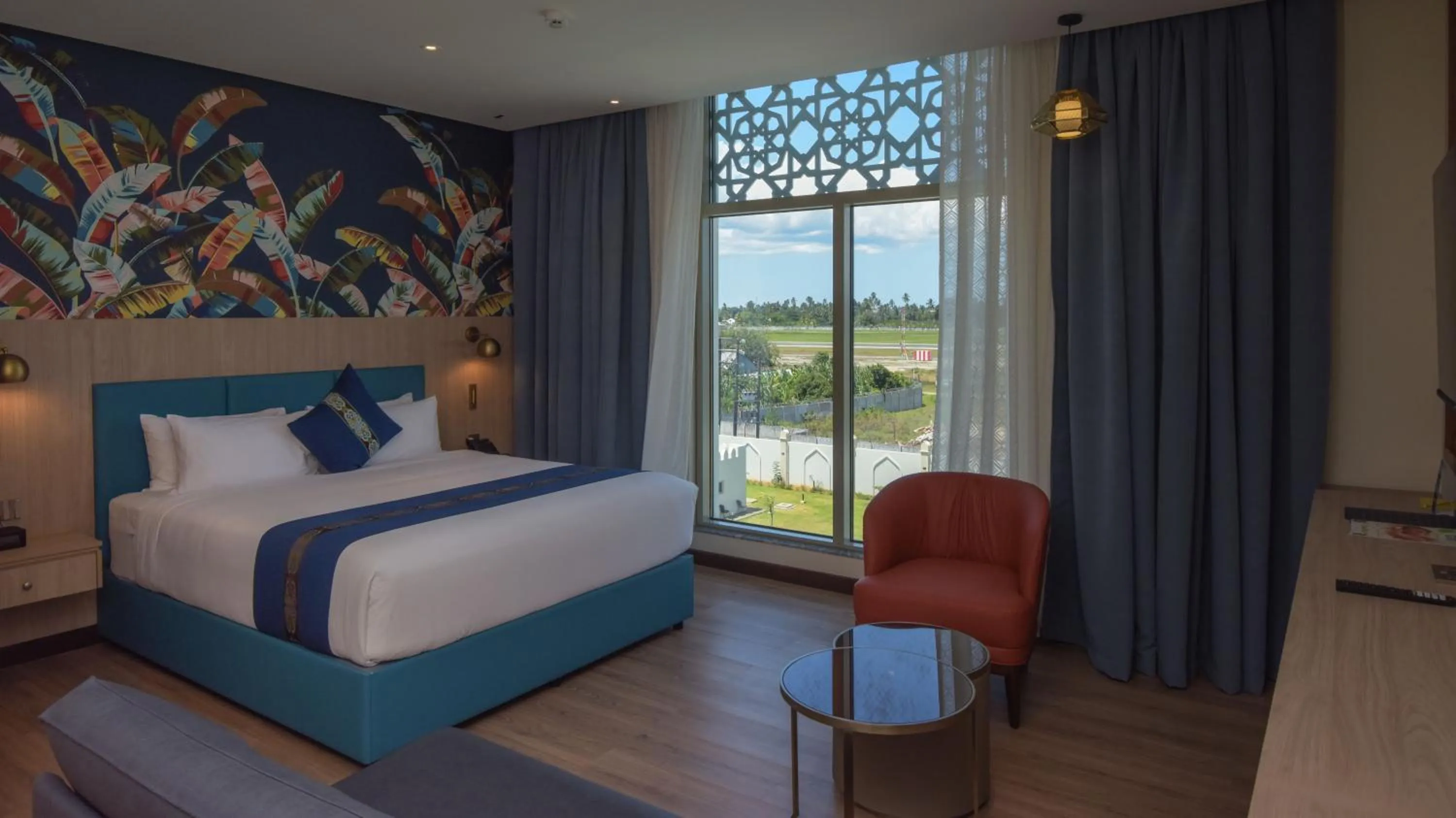 City view, Bed in Golden Tulip Zanzibar Airport Hotel & Spa