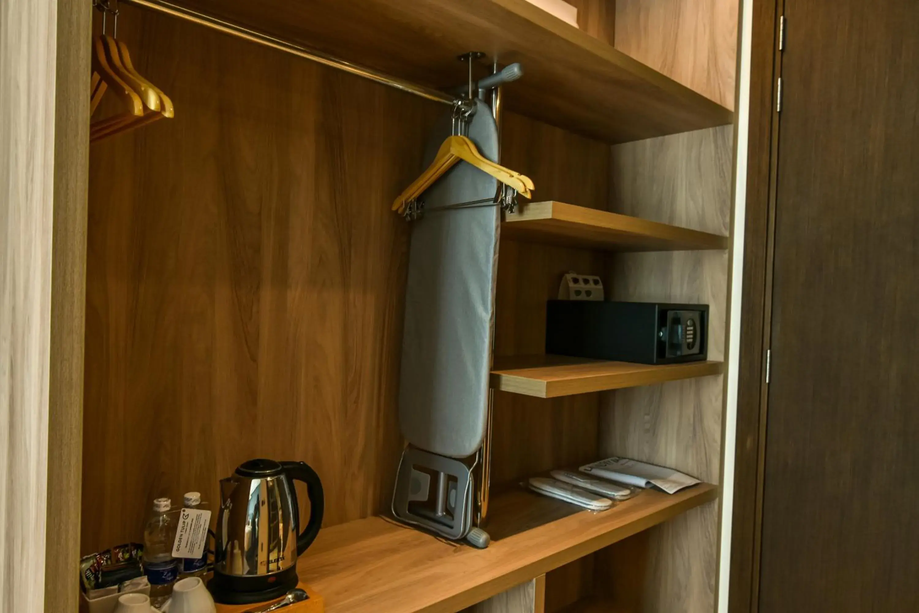 Deluxe Double or Twin Room - single occupancy in Golden Tulip Zanzibar Airport Hotel & Spa Deluxe Double or Twin Room - single occupancy in Golden Tulip Zanzibar Airport Hotel & Spa