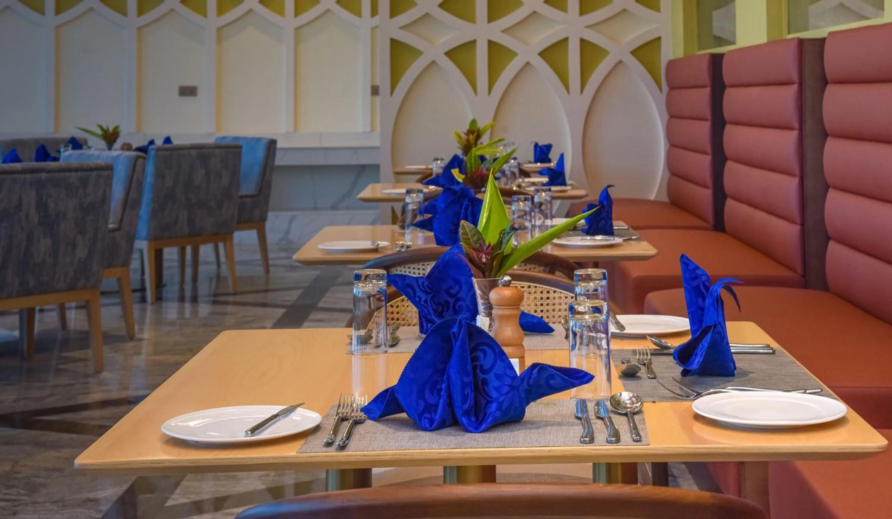 Restaurant/places to eat in Golden Tulip Zanzibar Airport Hotel & Spa