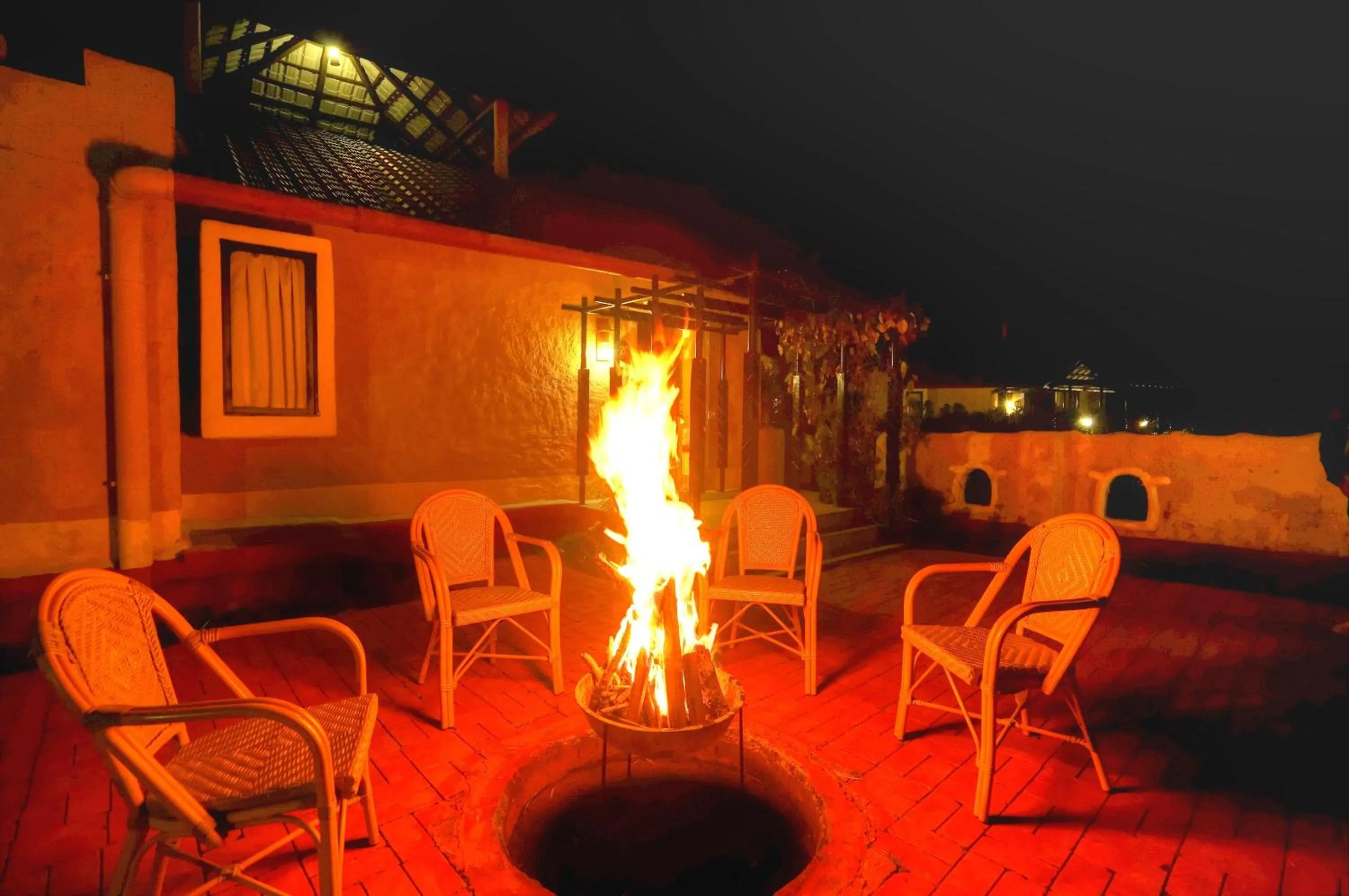 flat iron in Bundela Bandhavgarh by Octave