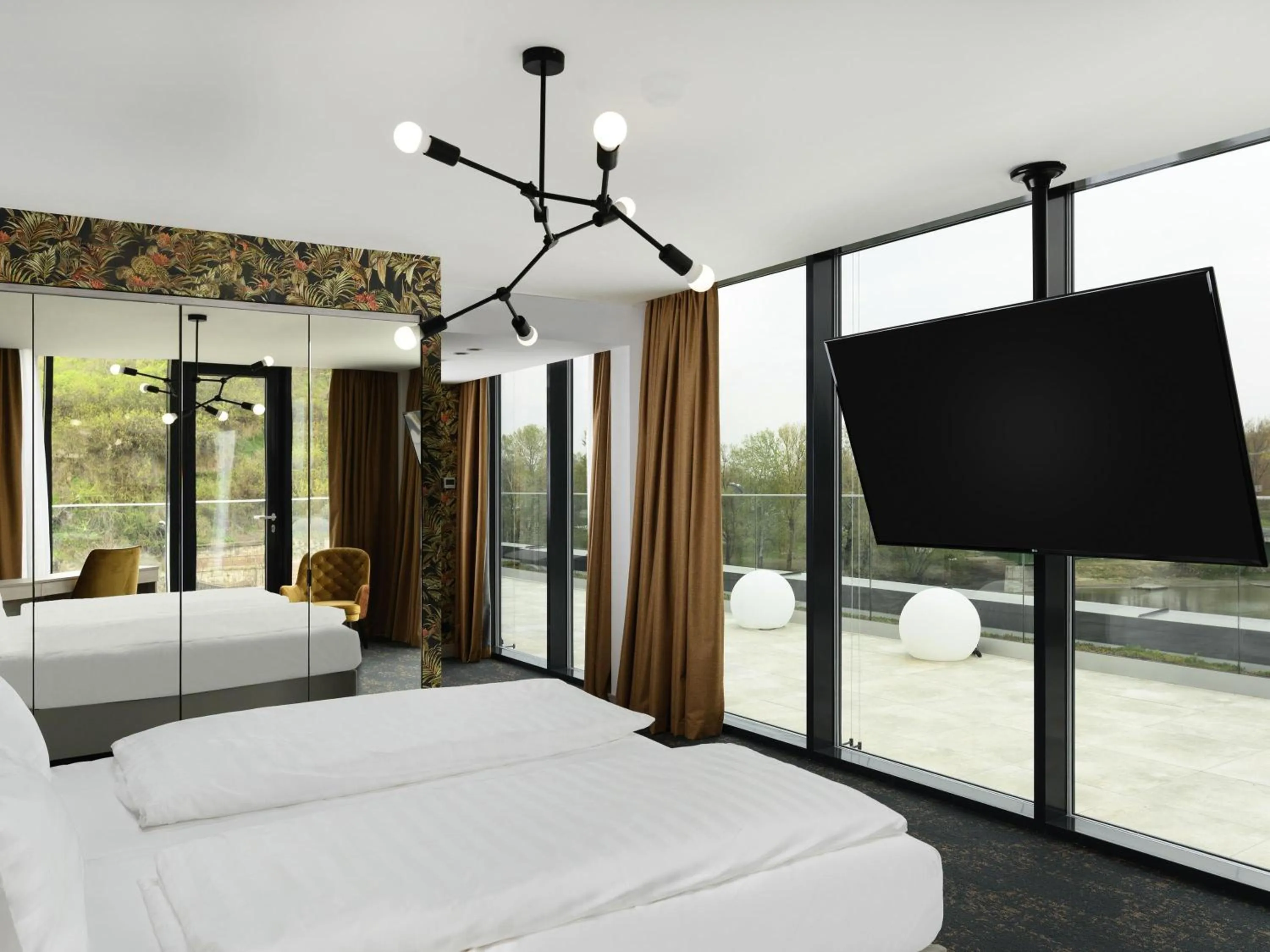 Bedroom, Bed in Mercure Tokaj Center