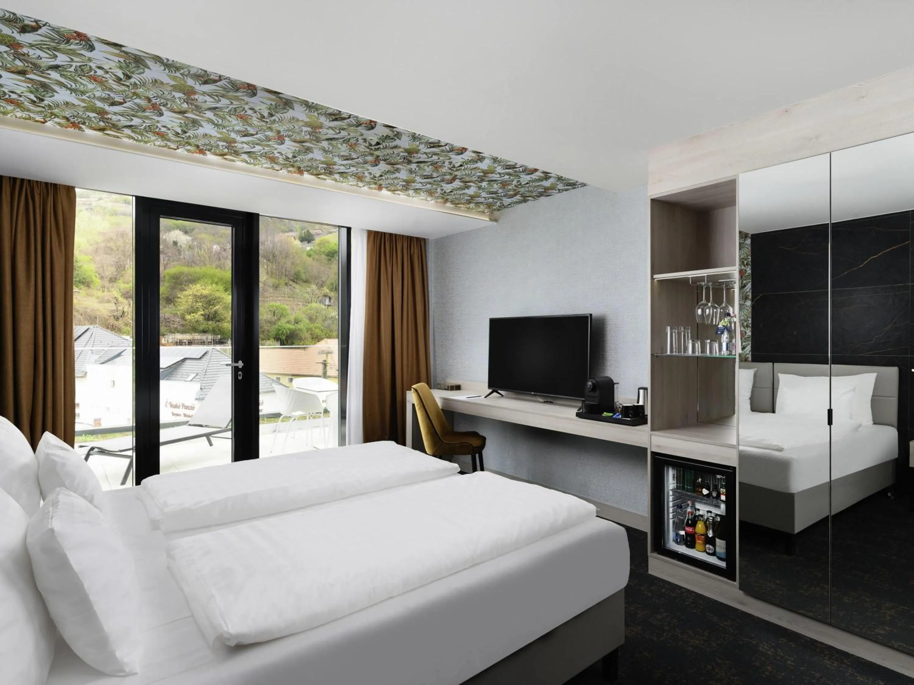 Bedroom, Bed in Mercure Tokaj Center