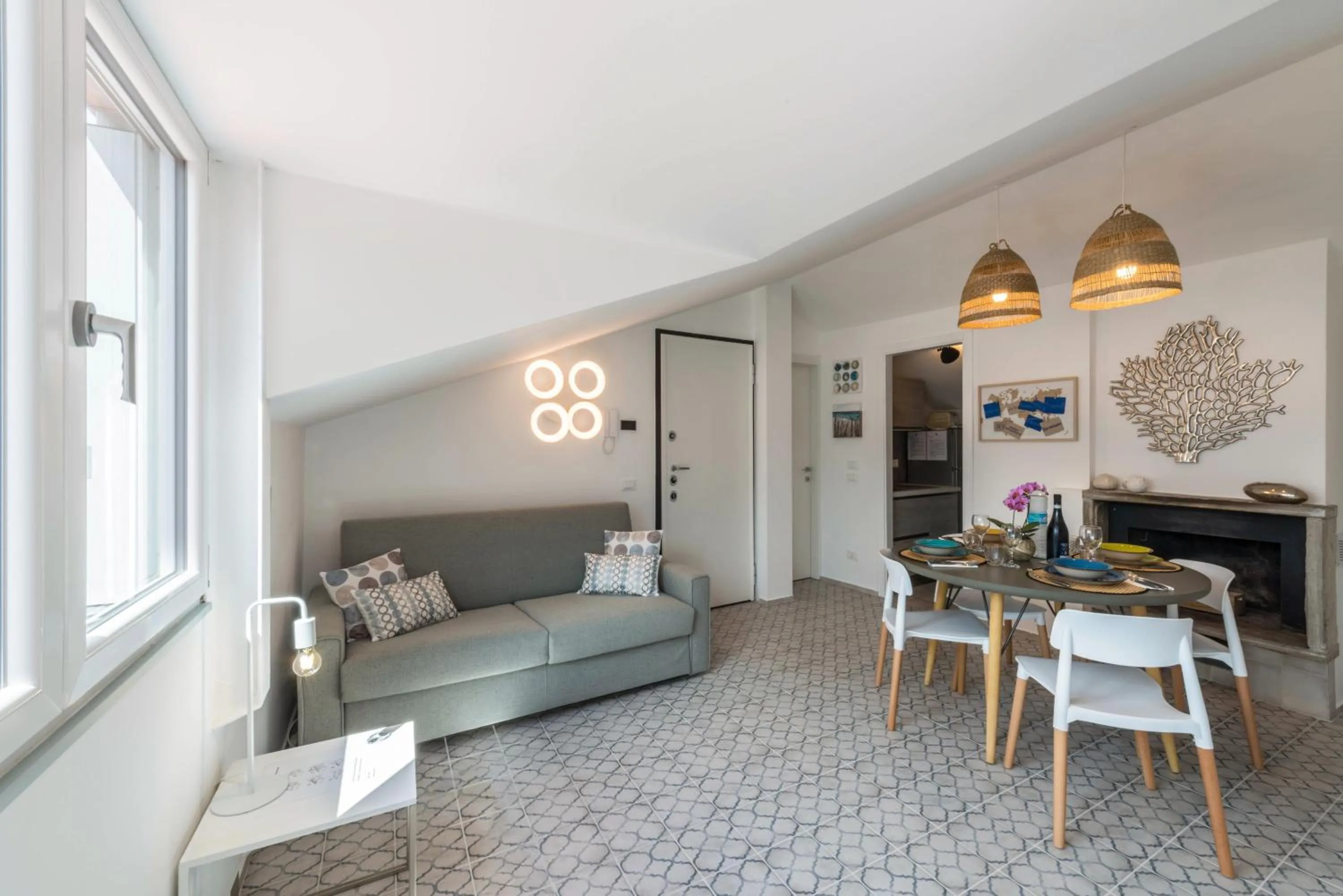 Superior Apartment with City View in Casa Royale Appartamento Aria