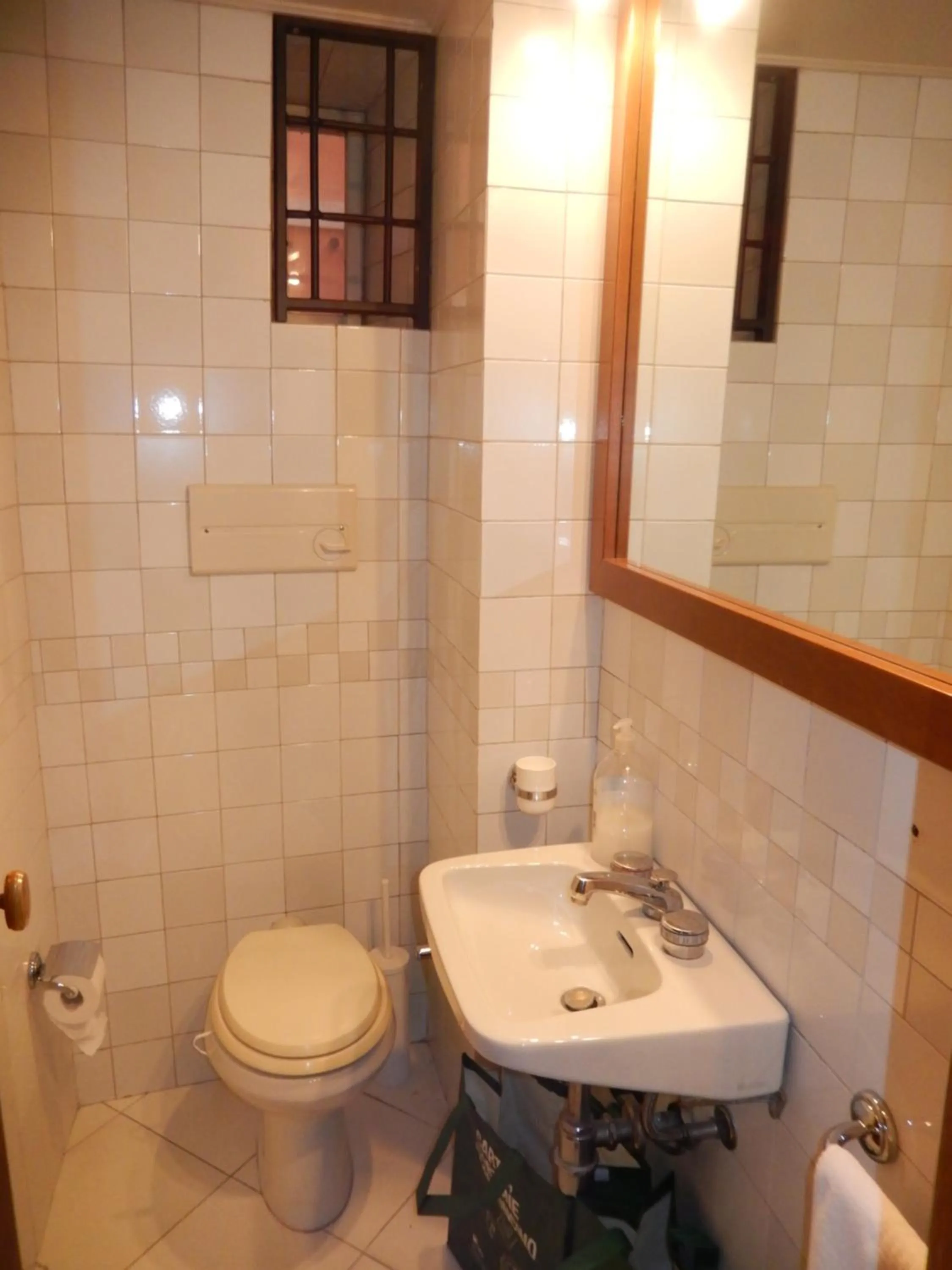 Bathroom in Colosseo Homerents 2