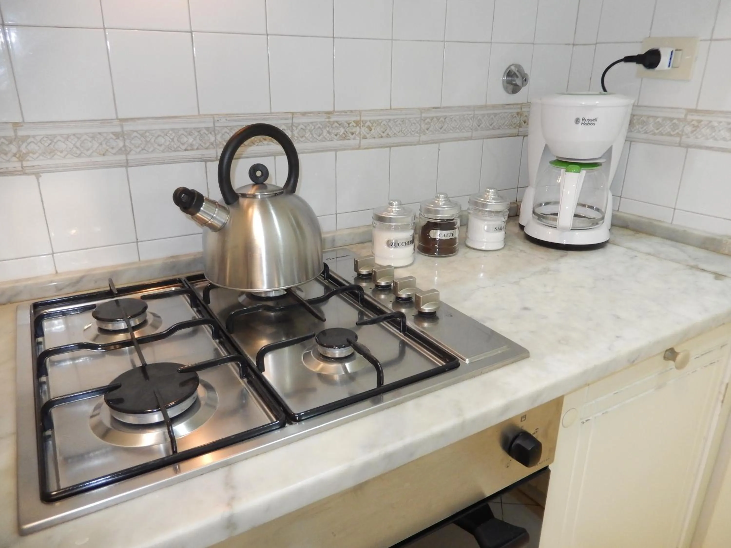 Kitchen or kitchenette in Colosseo Homerents 2