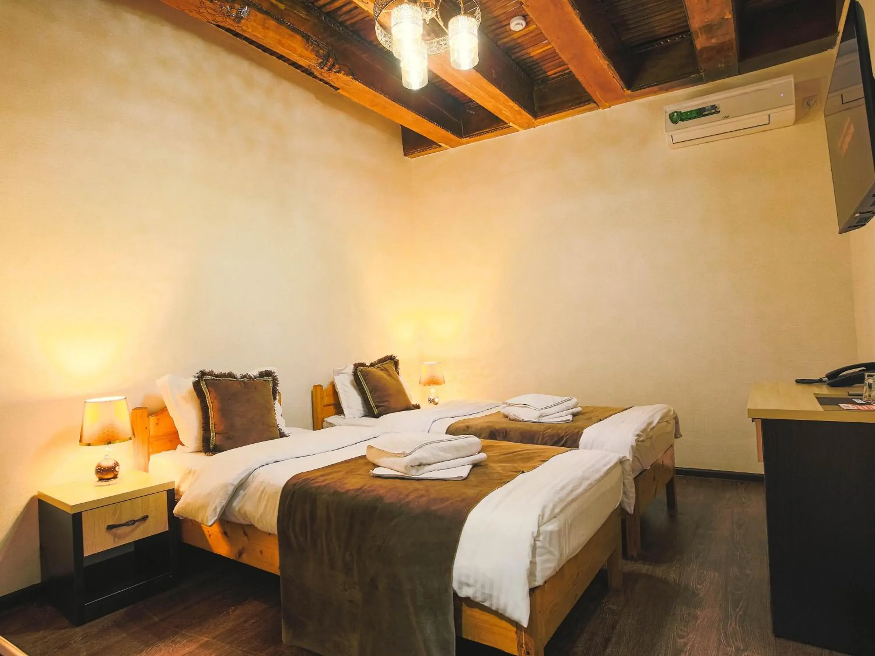 Bed in Rayyan Hotel Bukhara Bed in Rayyan Hotel Bukhara