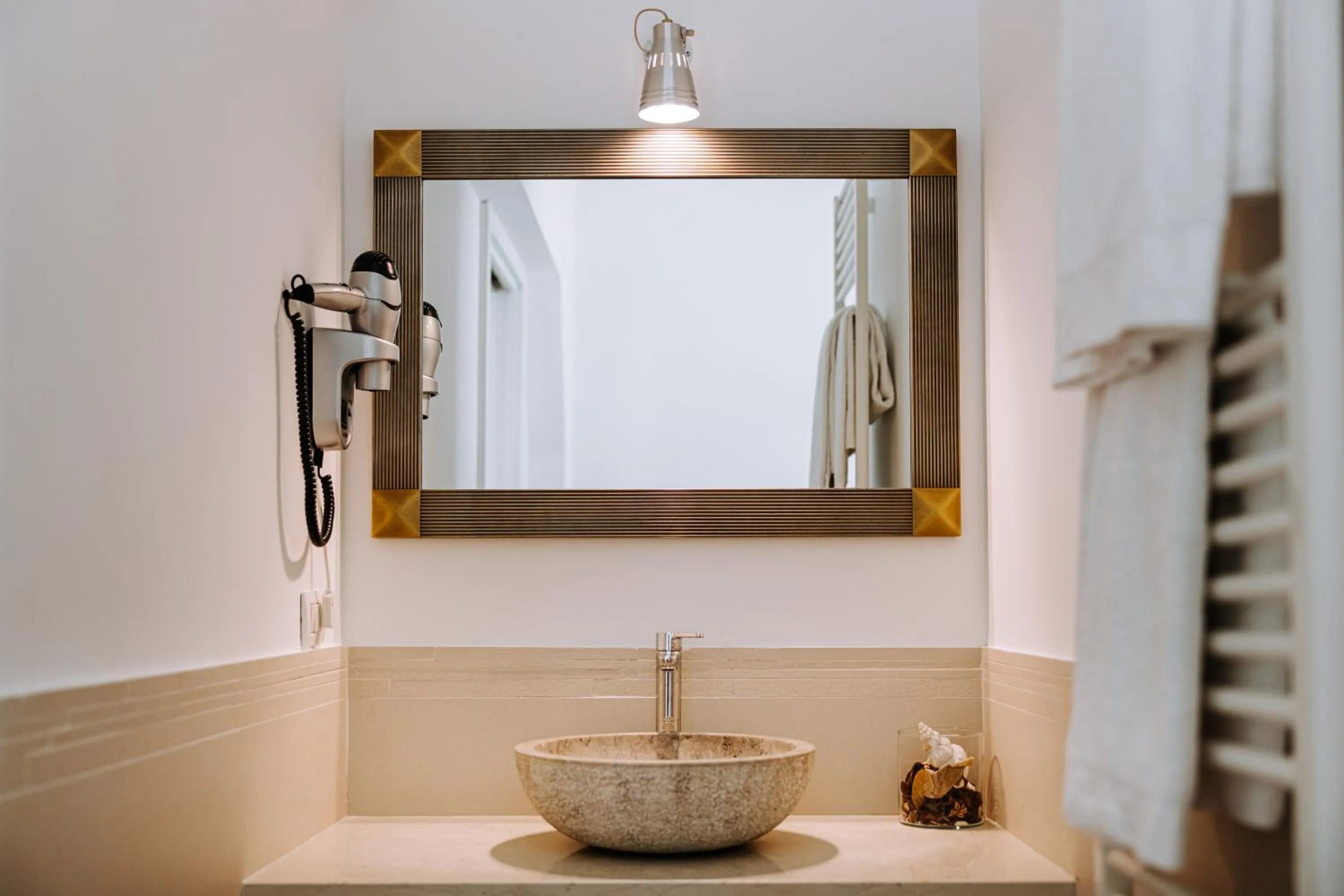 Lamare cucina e dimore